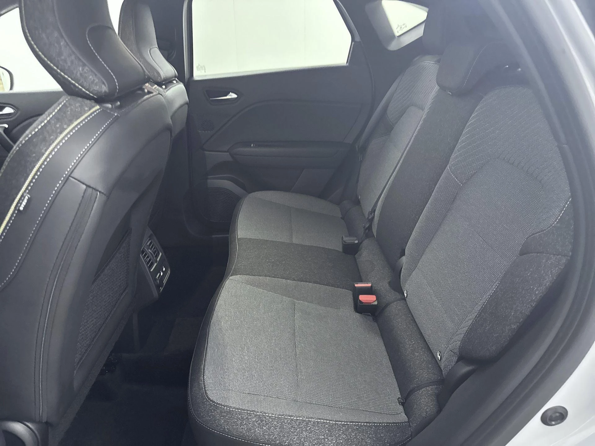 Renault-Captur-image-24