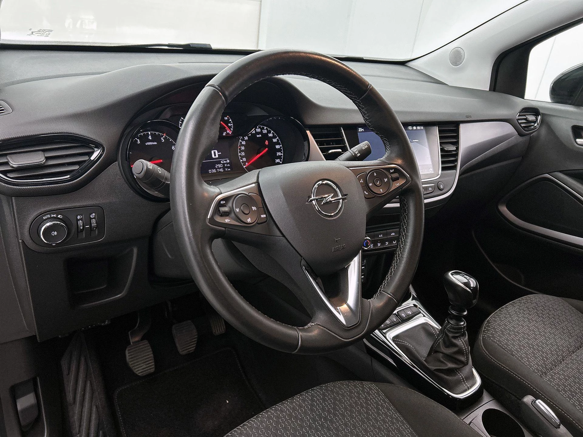 Opel-Crossland-image-20