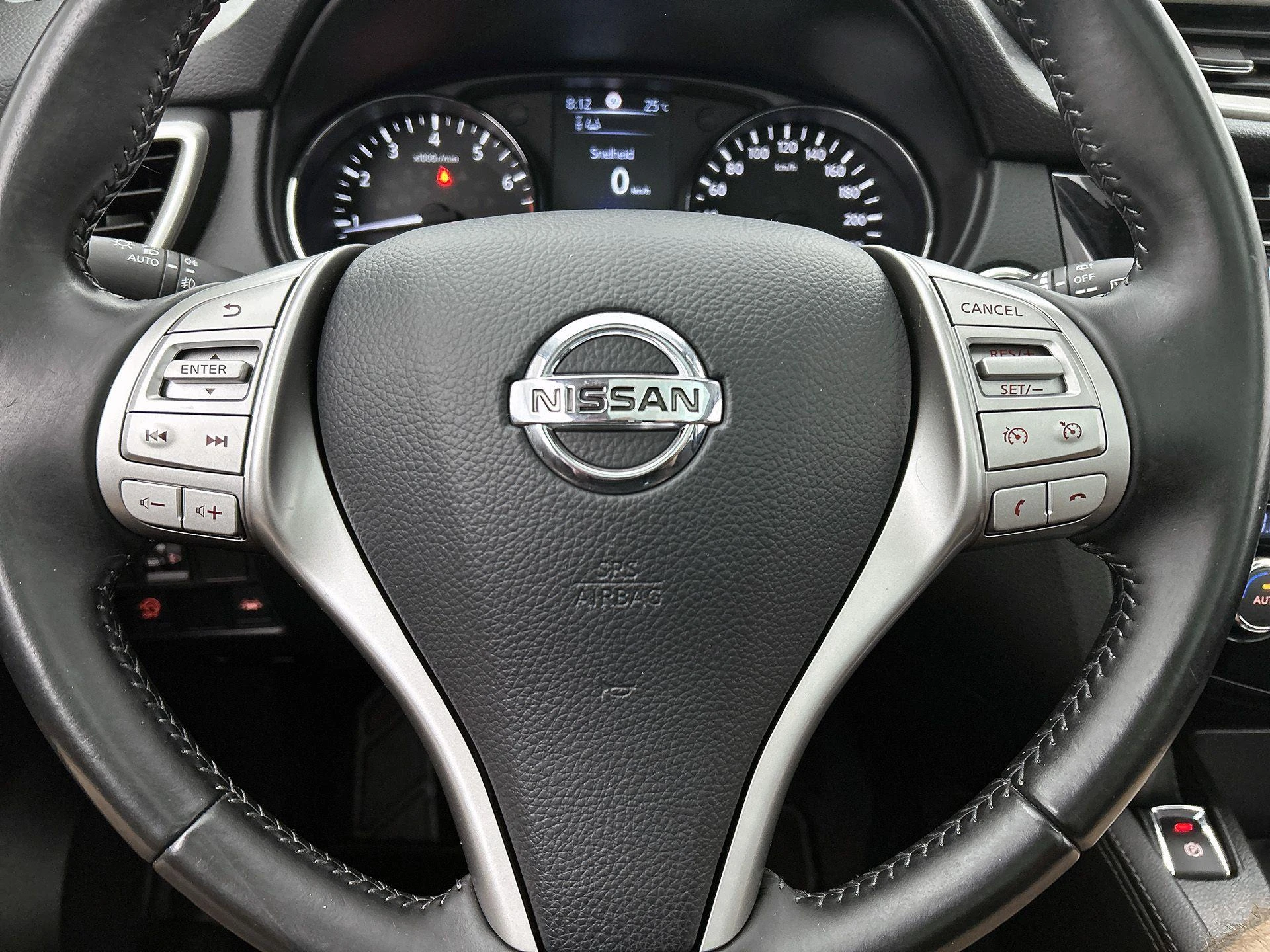 Nissan-QASHQAI-image-36