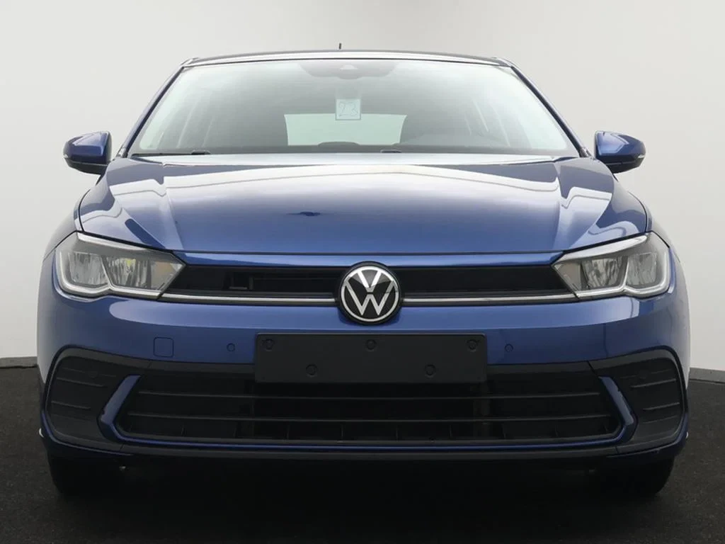 Volkswagen-Polo-image-7