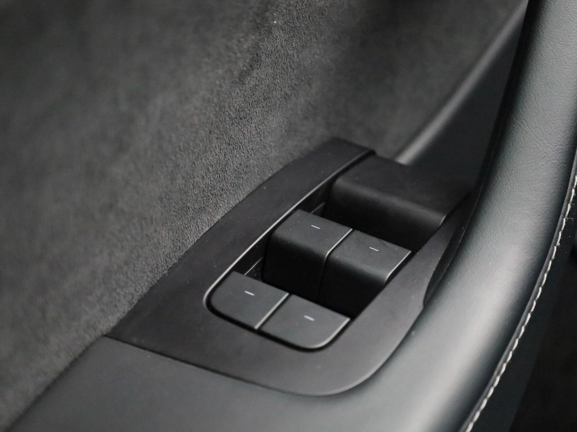 Tesla-Model Y-image-30