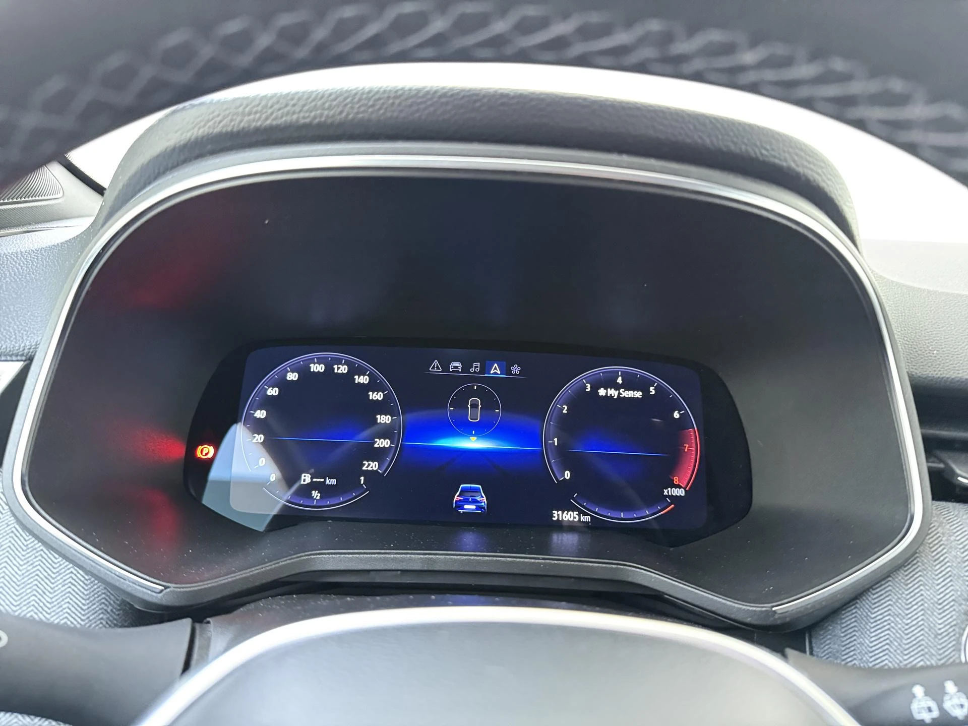 Renault-Clio-image-10