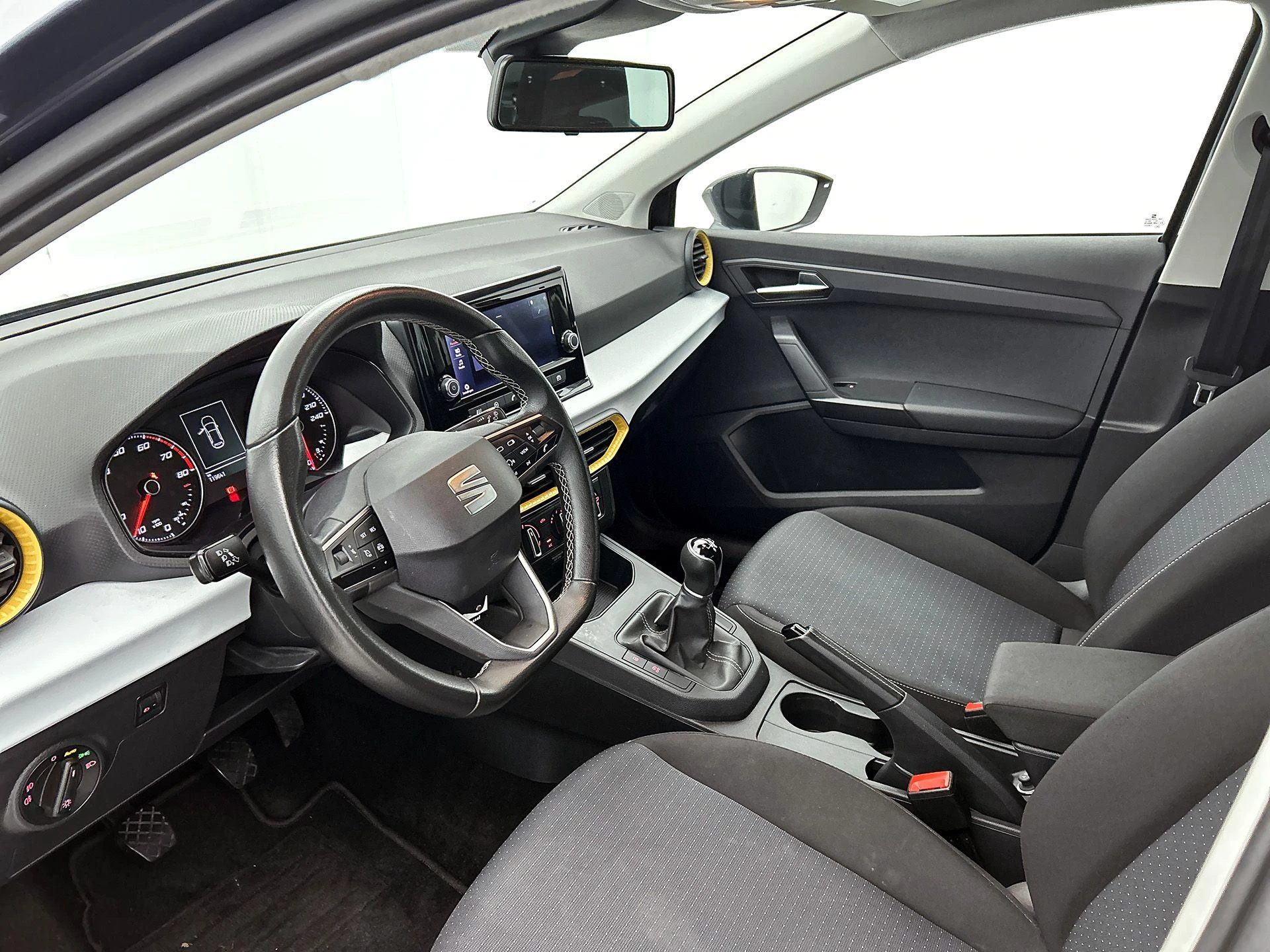 SEAT-Ibiza-image-9