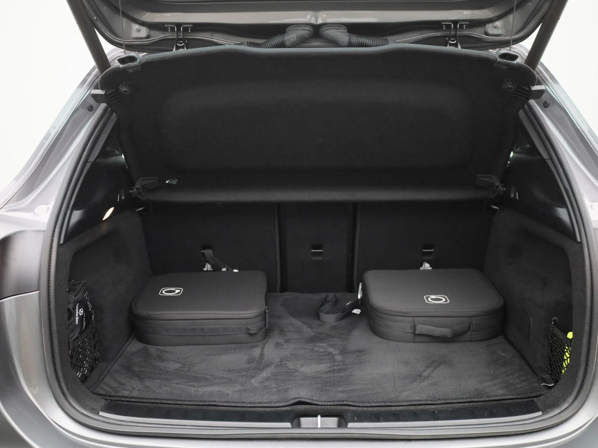 Mercedes-Benz-EQA-image-13