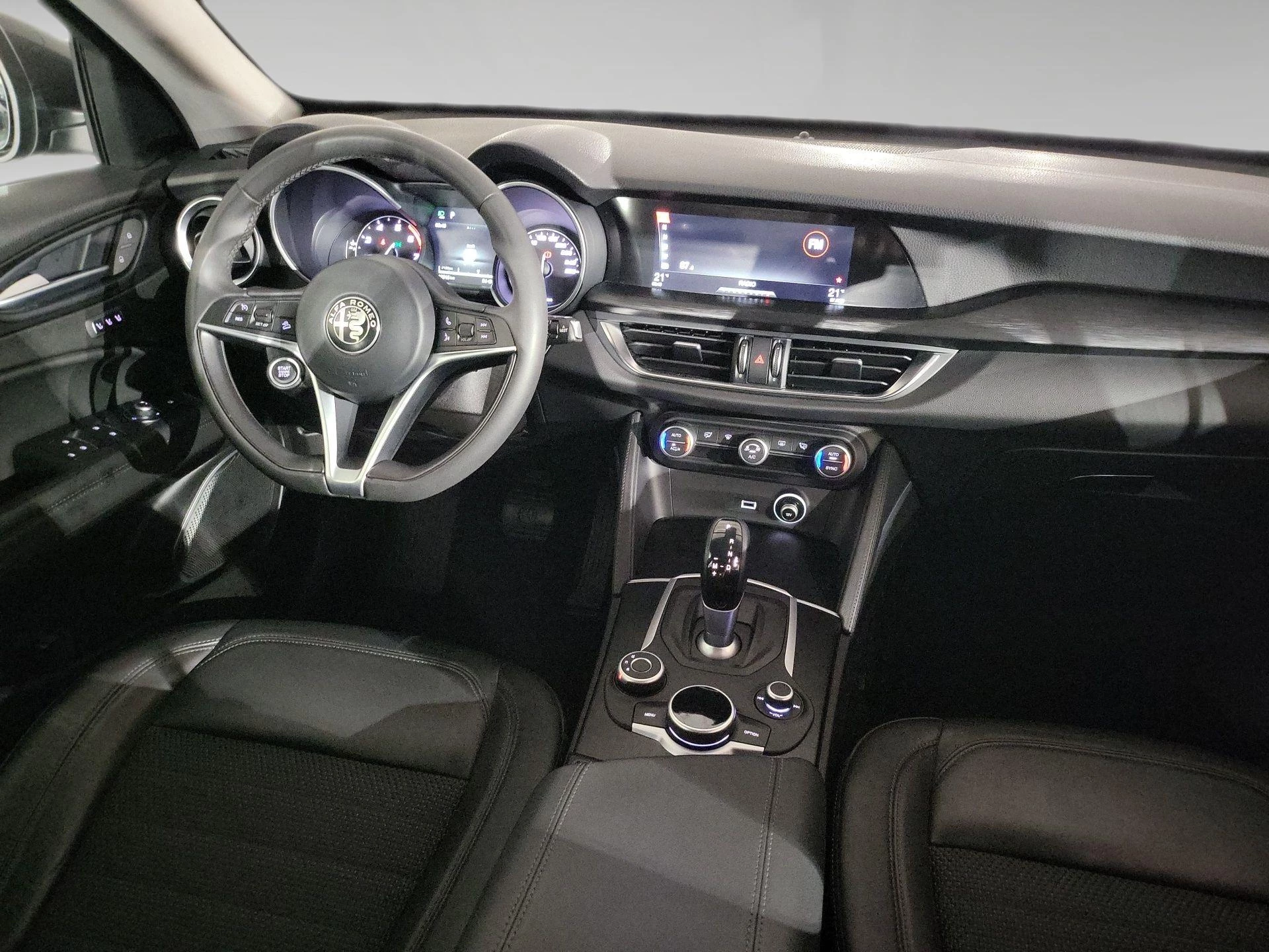 Alfa Romeo-Stelvio-image-20