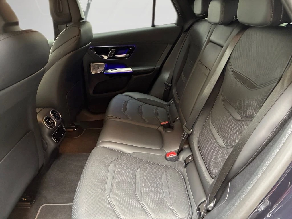 Mercedes-AMG-GLC 63-image-9