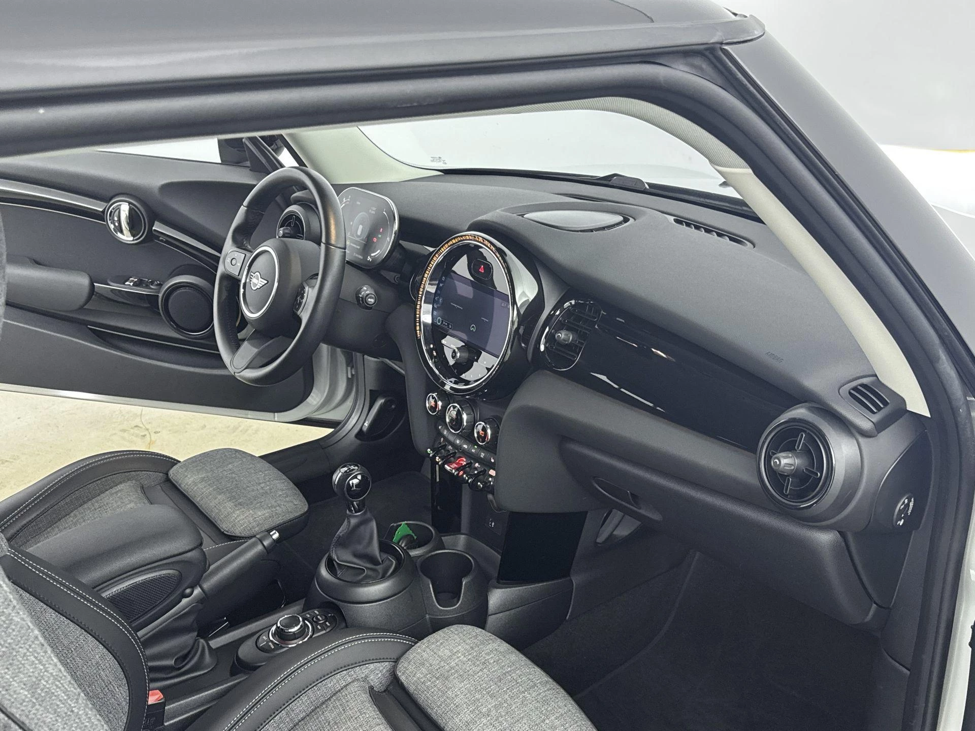 MINI 3-deurs 1.5 Cooper
