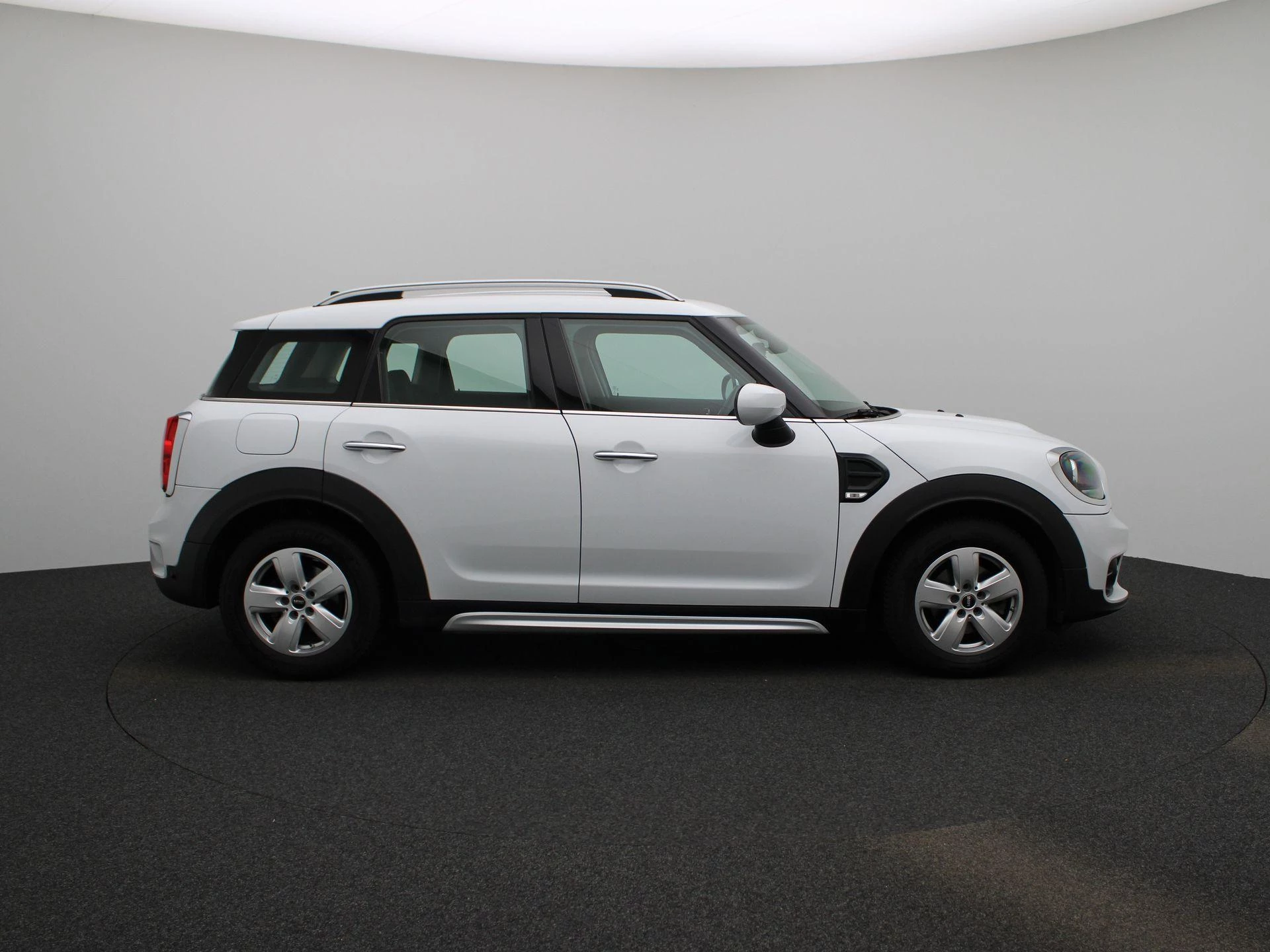 MINI-Countryman-image-5