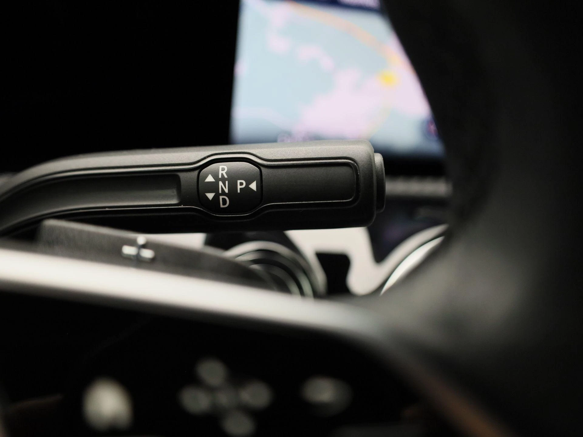Mercedes-Benz-CLA-image-23
