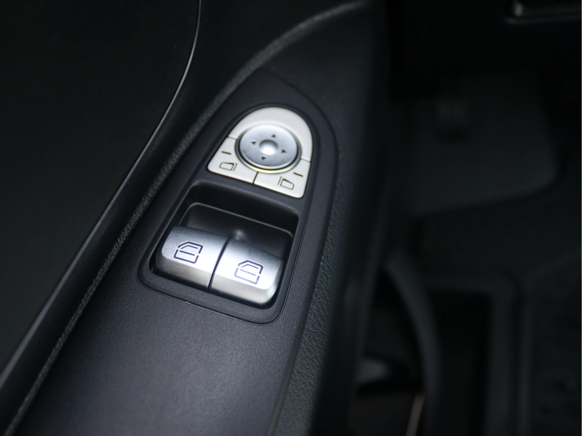 Mercedes-Benz eVito L2 66 kWh | AIRCO/CRUISE/CAMERA/SNELLADEN | Certified