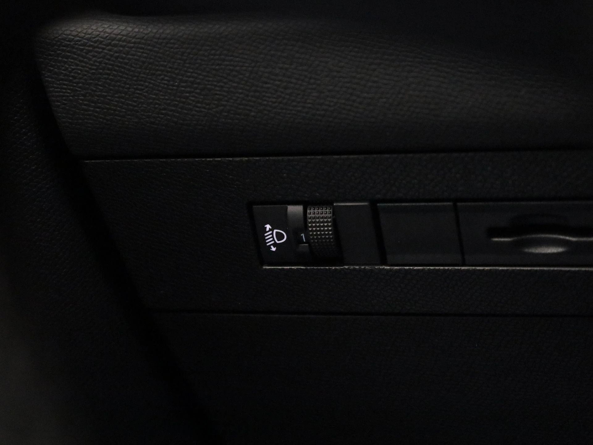 Opel-Astra-image-20