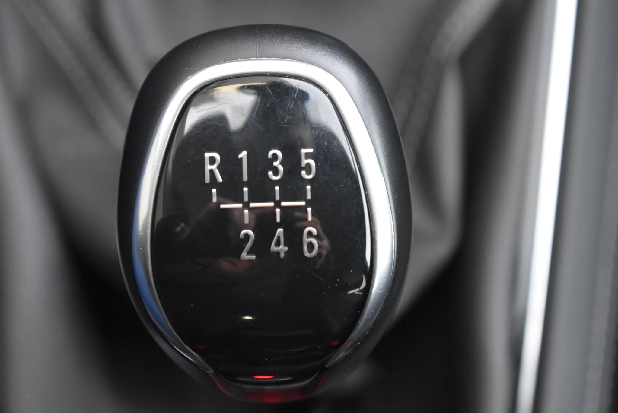 Opel-Grandland-image-31