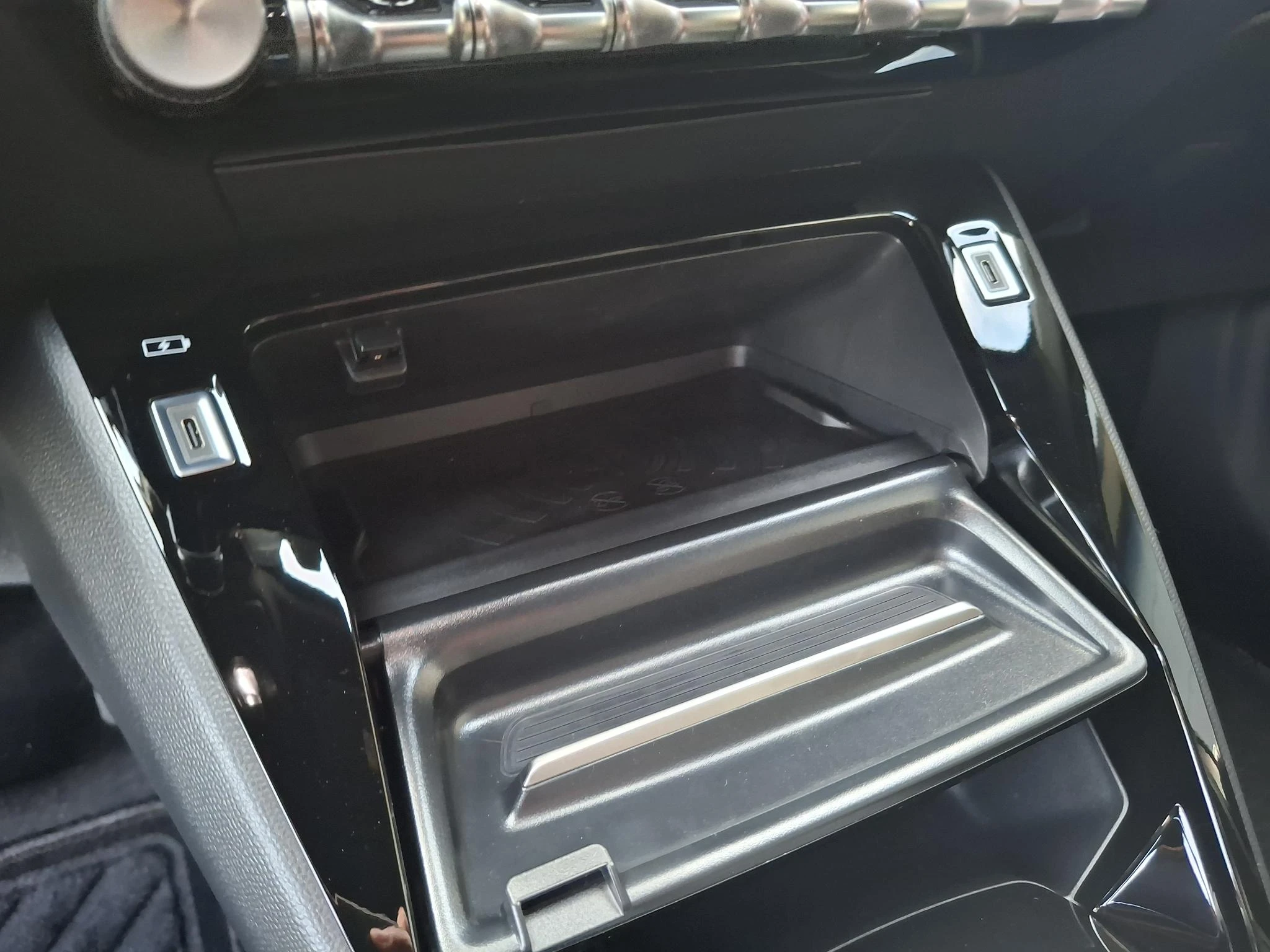 Peugeot-2008-image-24