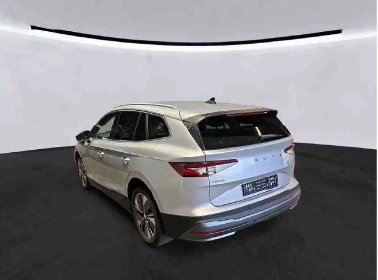 Škoda Enyaq iV 85x Loft Navi, Rear-View, ACC