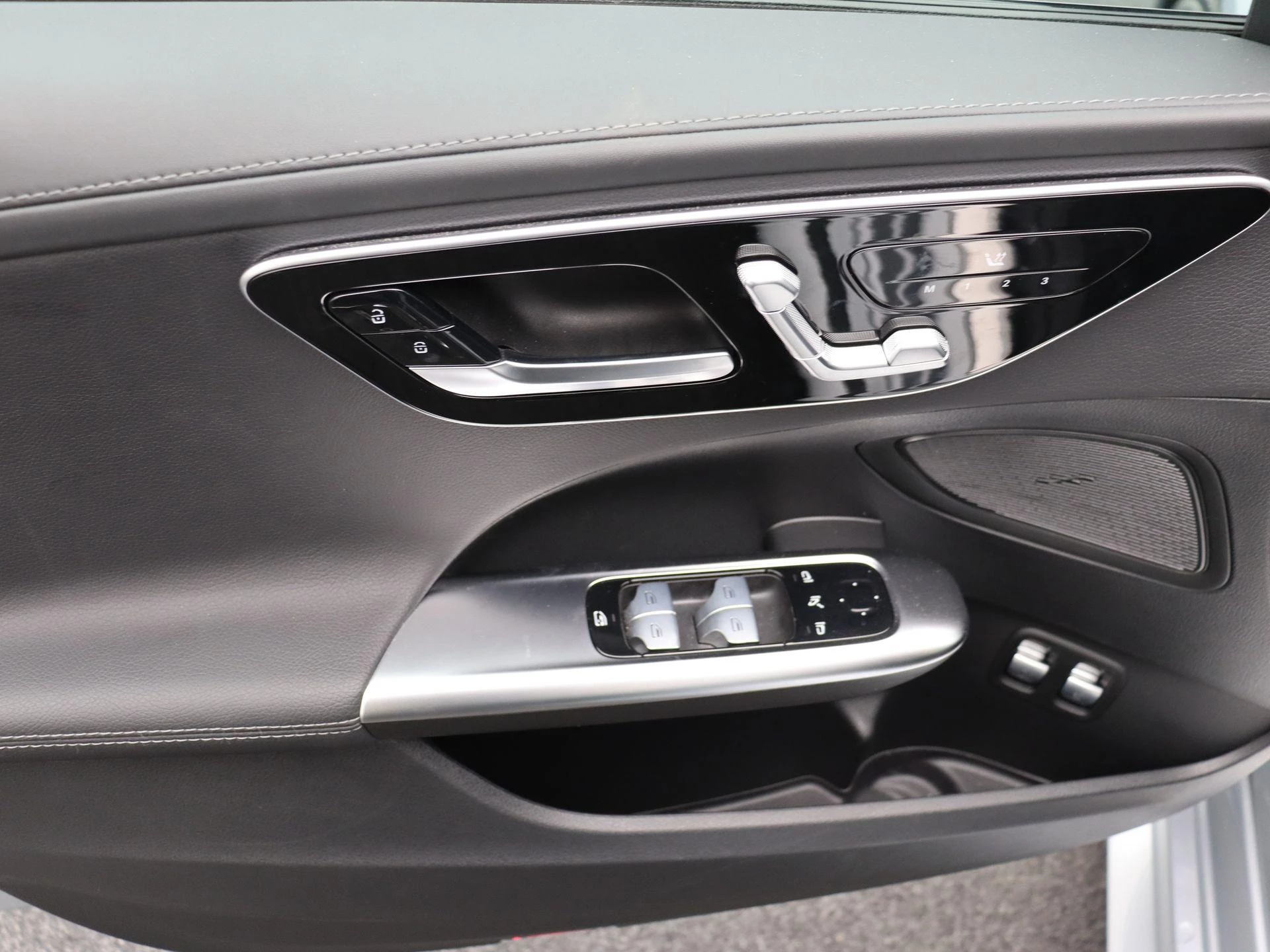 Mercedes-Benz Classe C 300 e AMG Line + TREKHAAK + NIGHTPAKKET + CARPLAY +