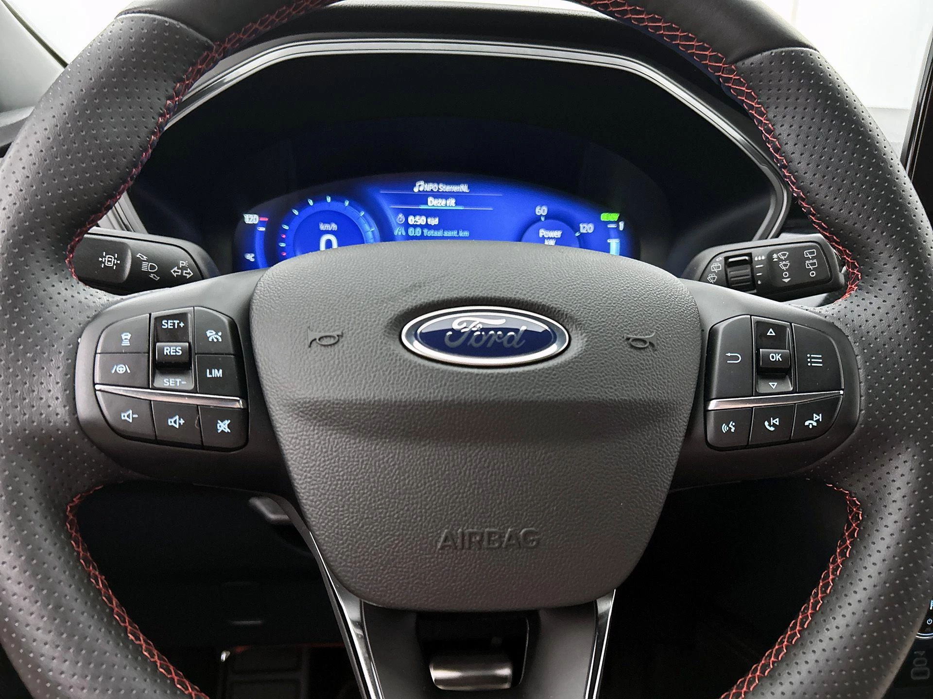 Ford-Kuga-image-38
