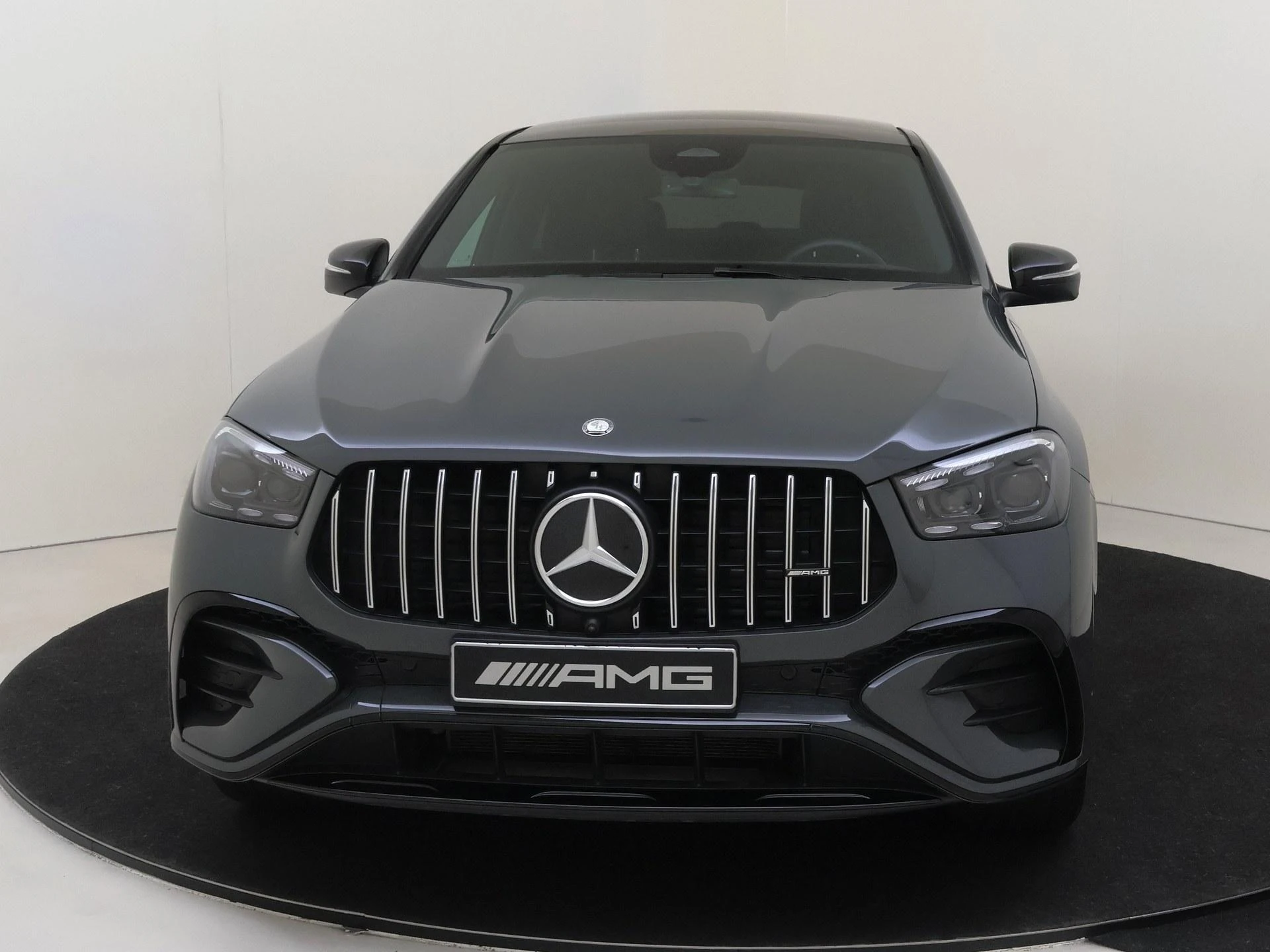 Mercedes-Benz-GLE-image-1