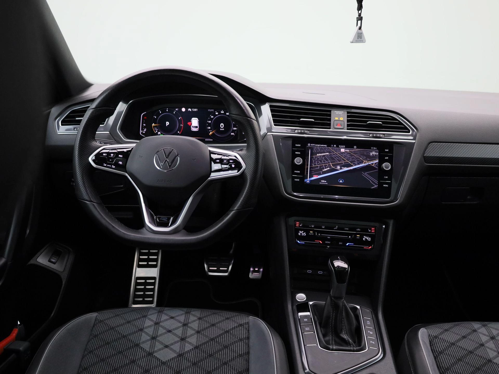 Volkswagen-Tiguan Allspace-image-6