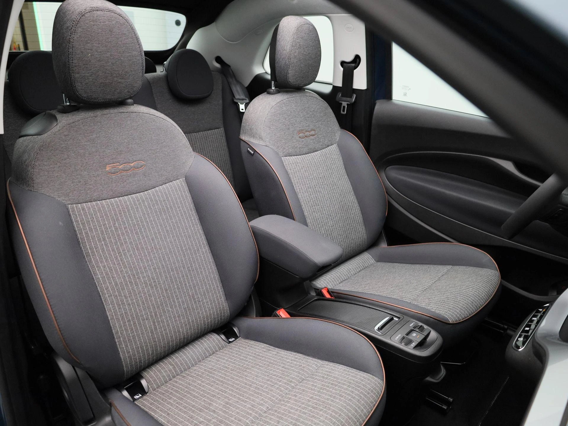 Fiat-500C-image-41