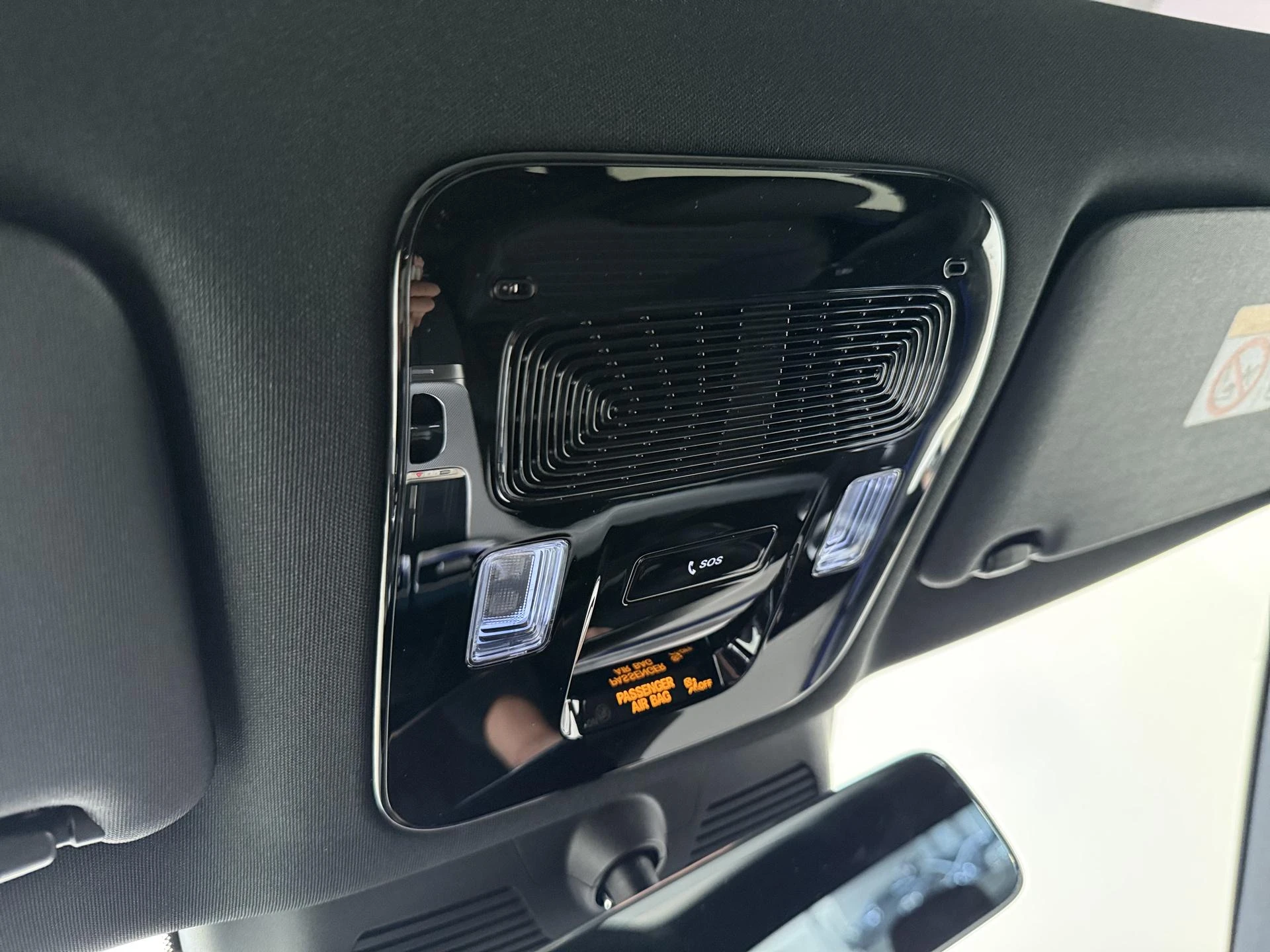 Mercedes-Benz-C-Klasse-image-21