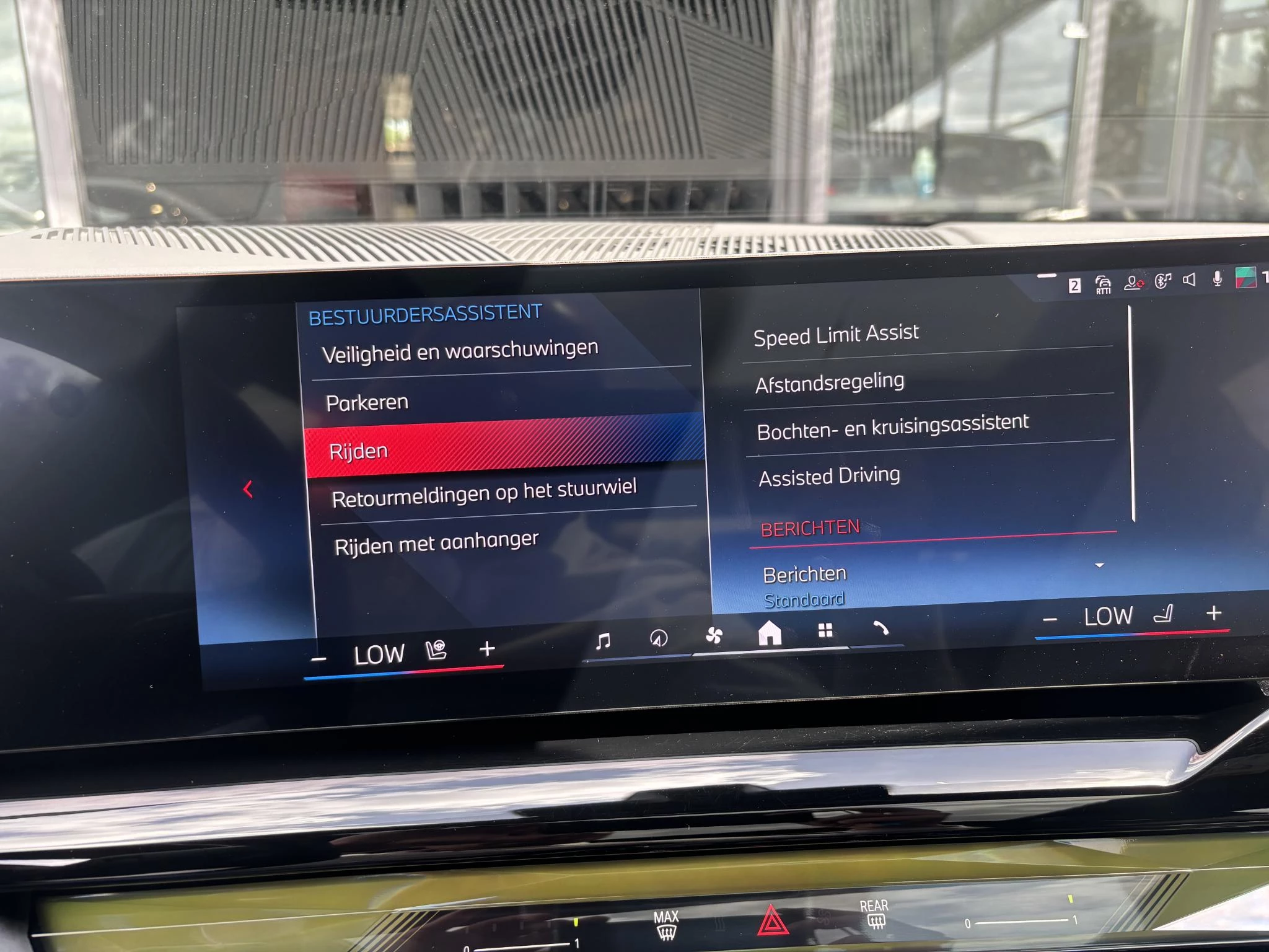 BMW i5 Touring M60 xDrive 84 kWh