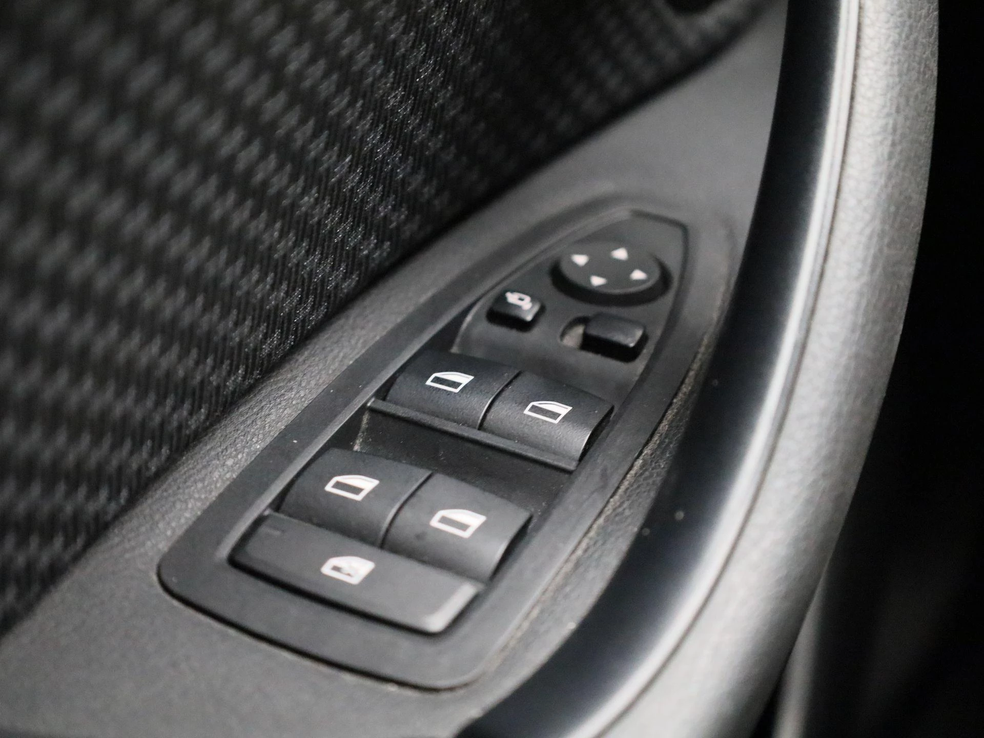 BMW-X1-image-28