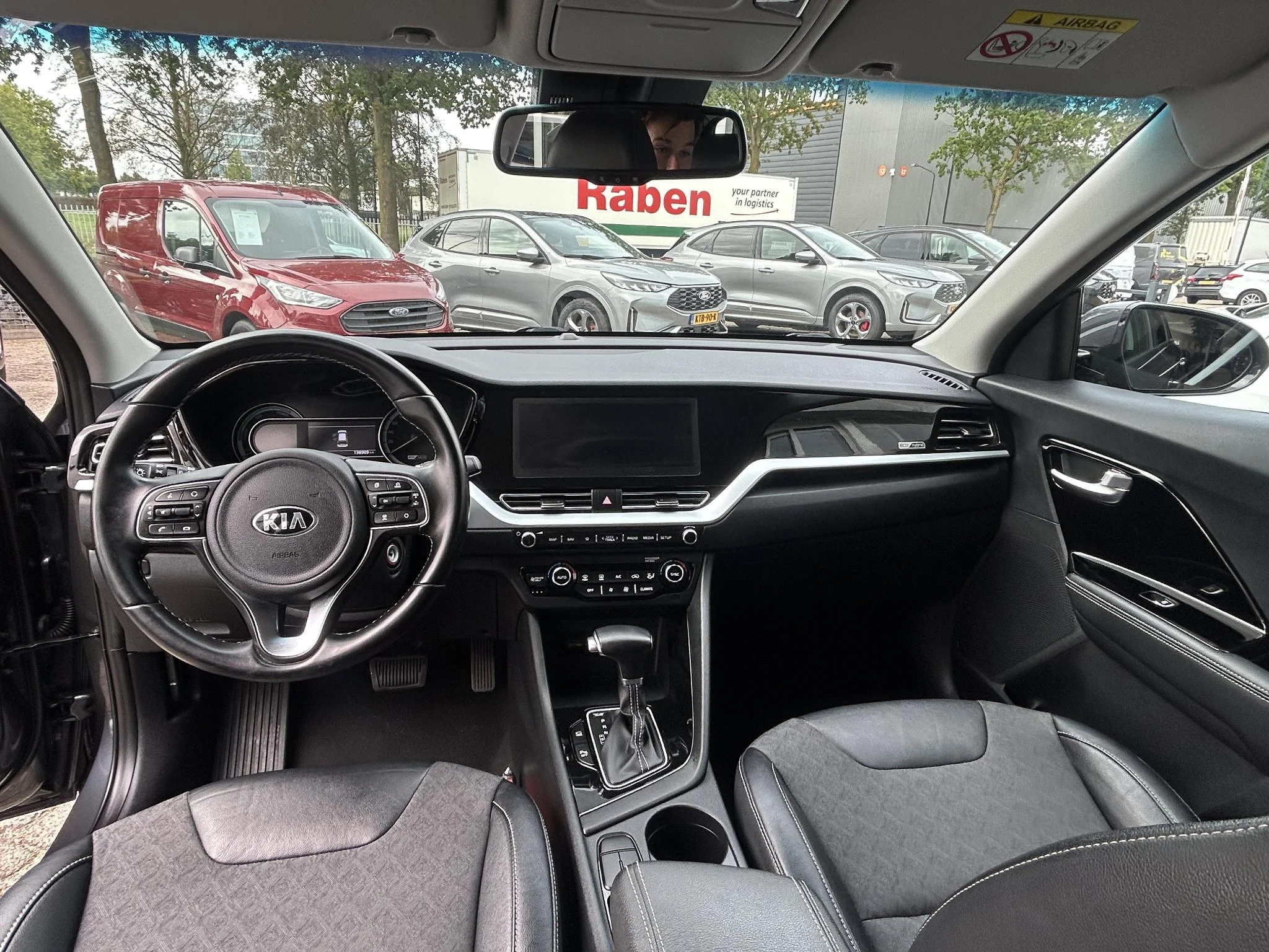 Kia-Niro-image-12