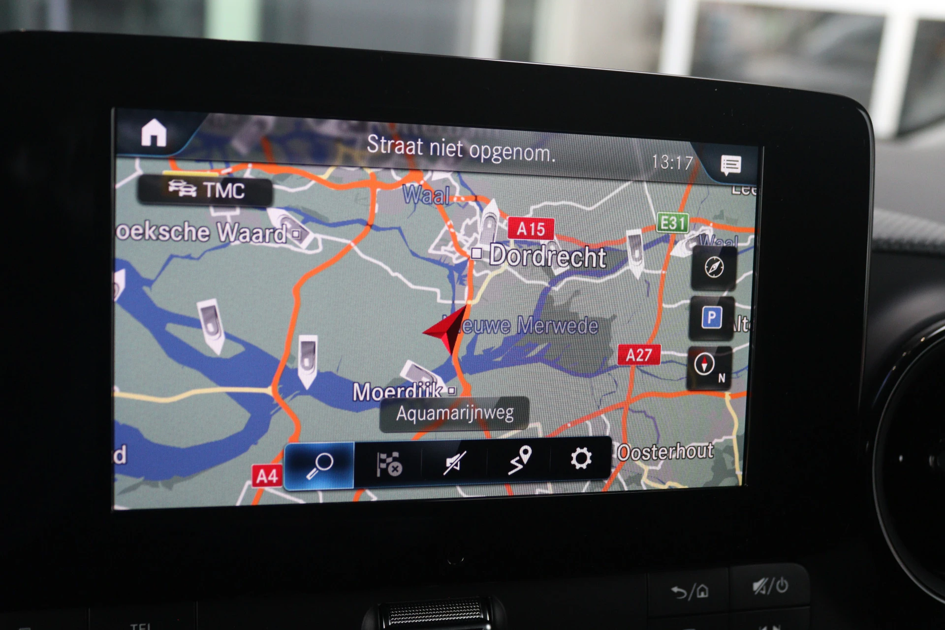 Mercedes-Benz-eCitan-image-8