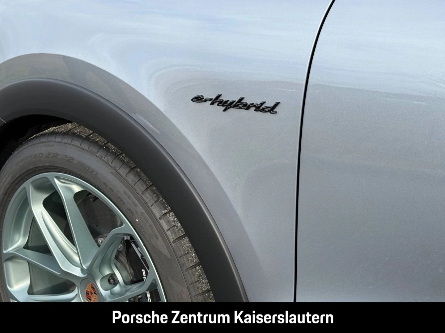 Porsche-Cayenne-image-11