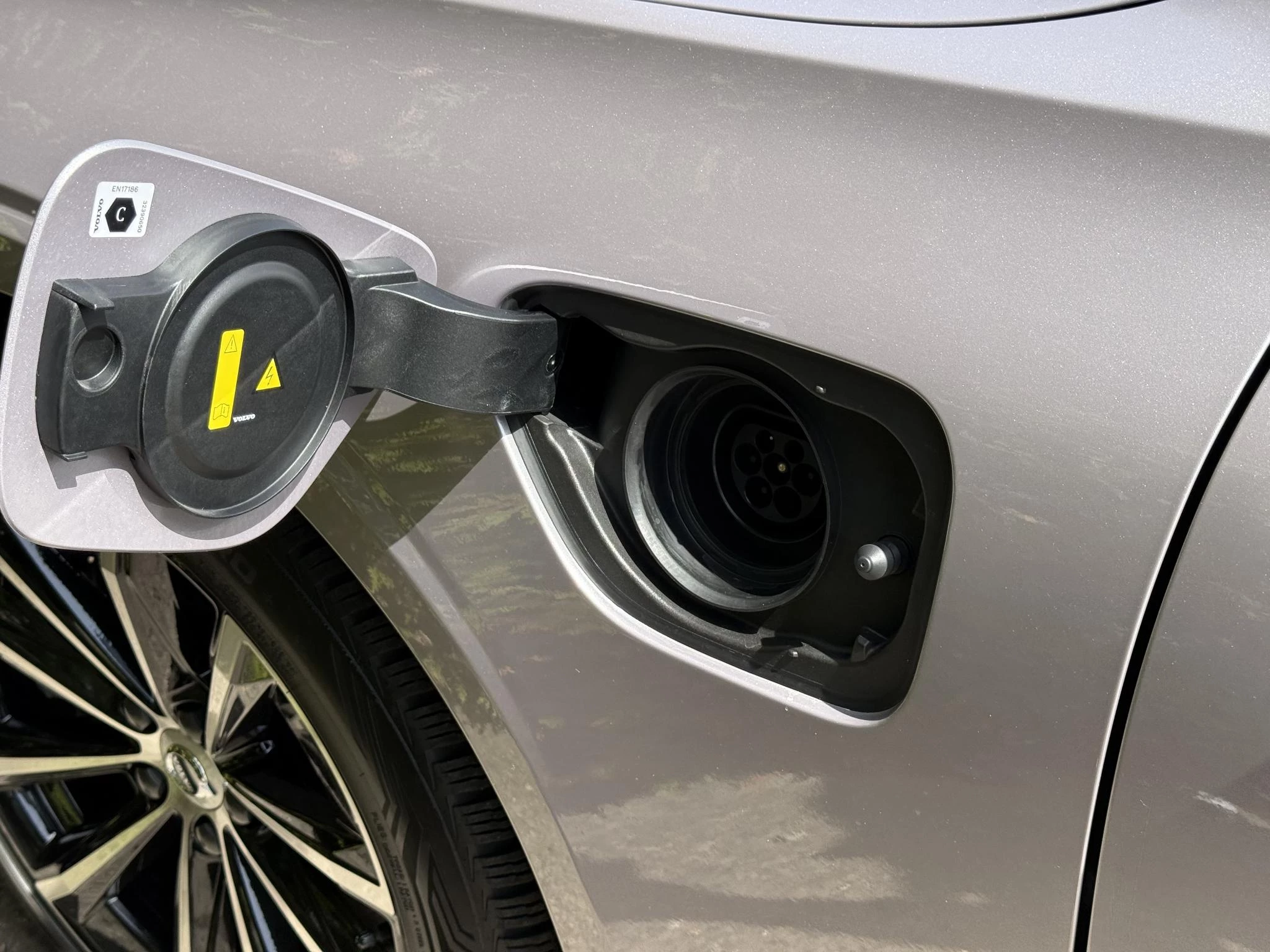 Volvo-V60-image-22