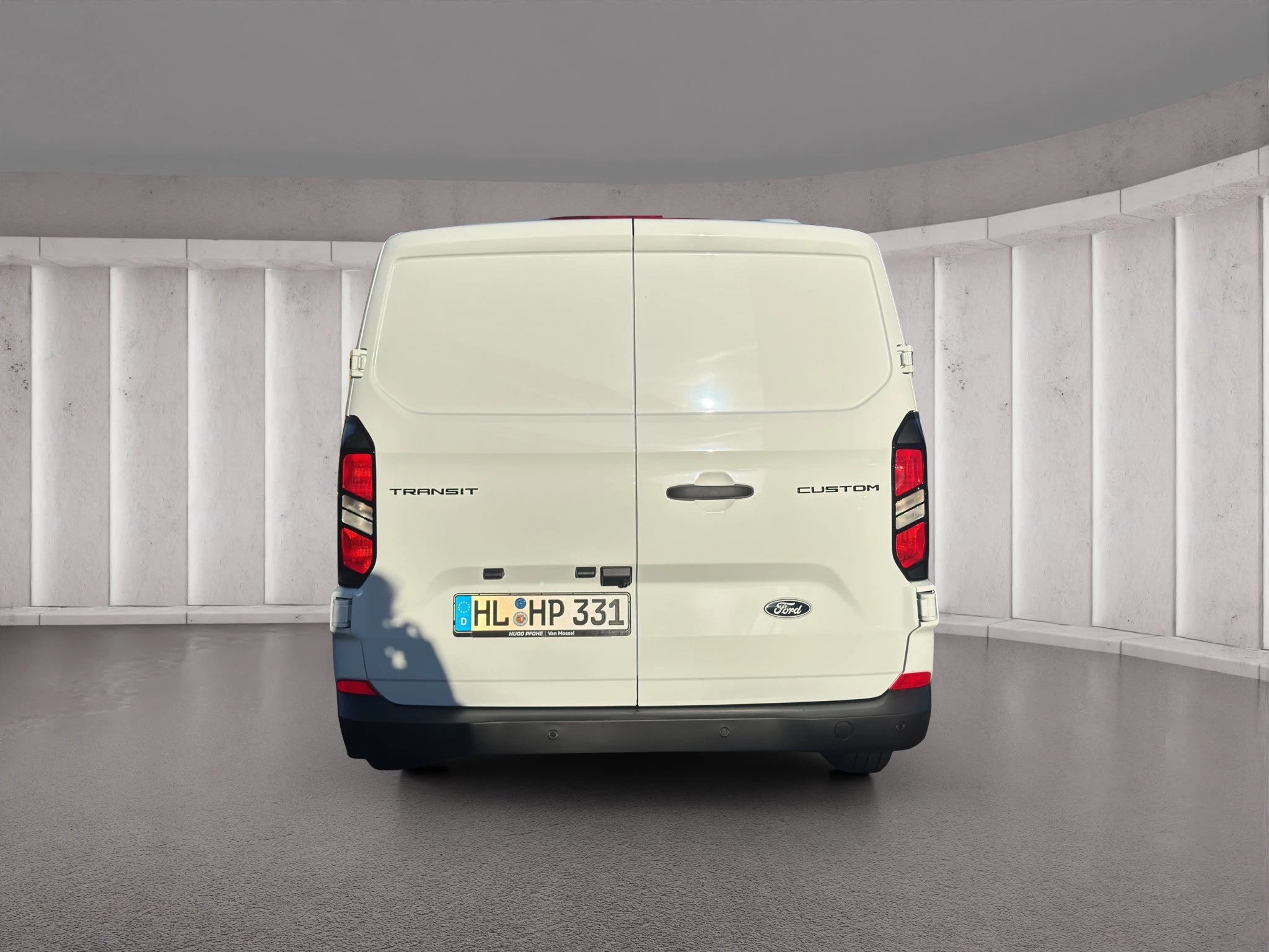 Ford-Transit Custom-image-3