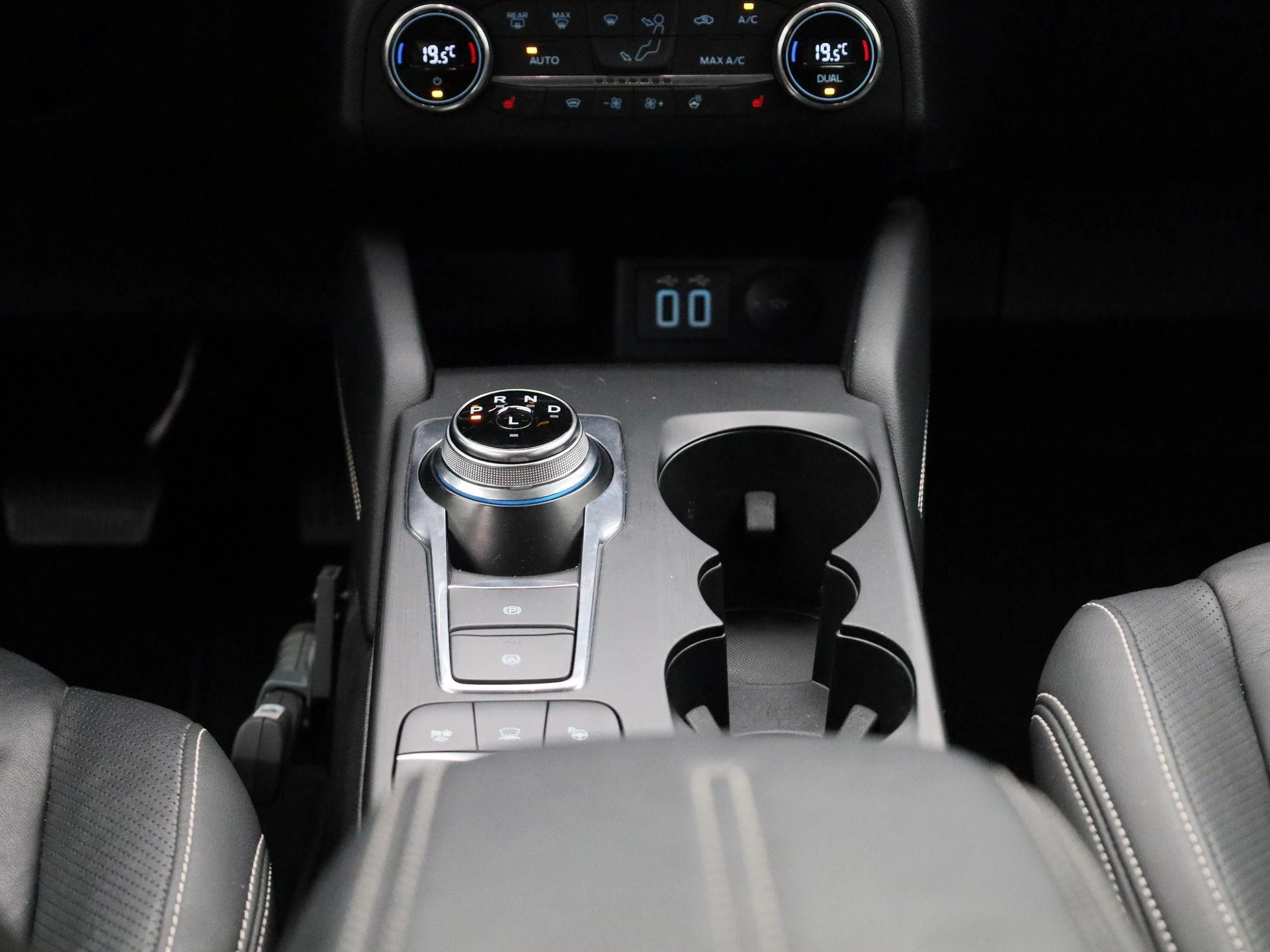 Ford Kuga 2.5 PHEV Vignale