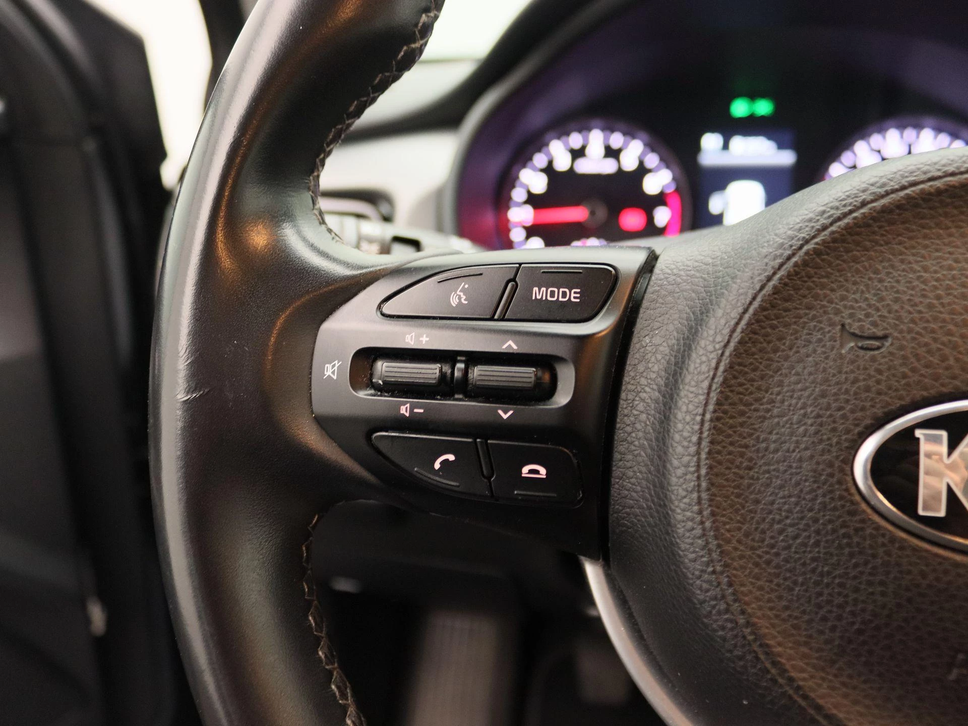 Kia-Rio-image-18