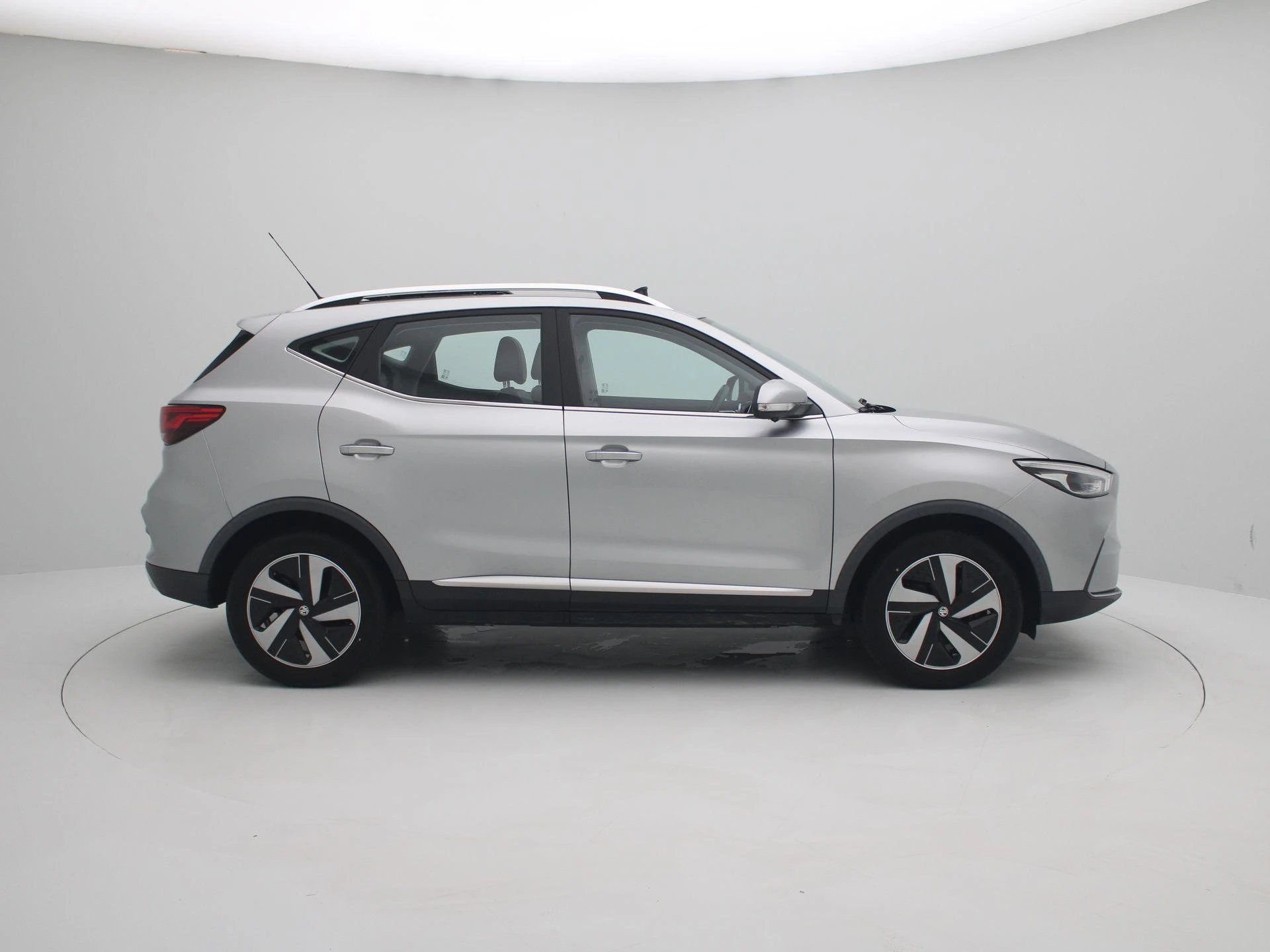 MG ZS EV Standard Range Luxury 50 kWh