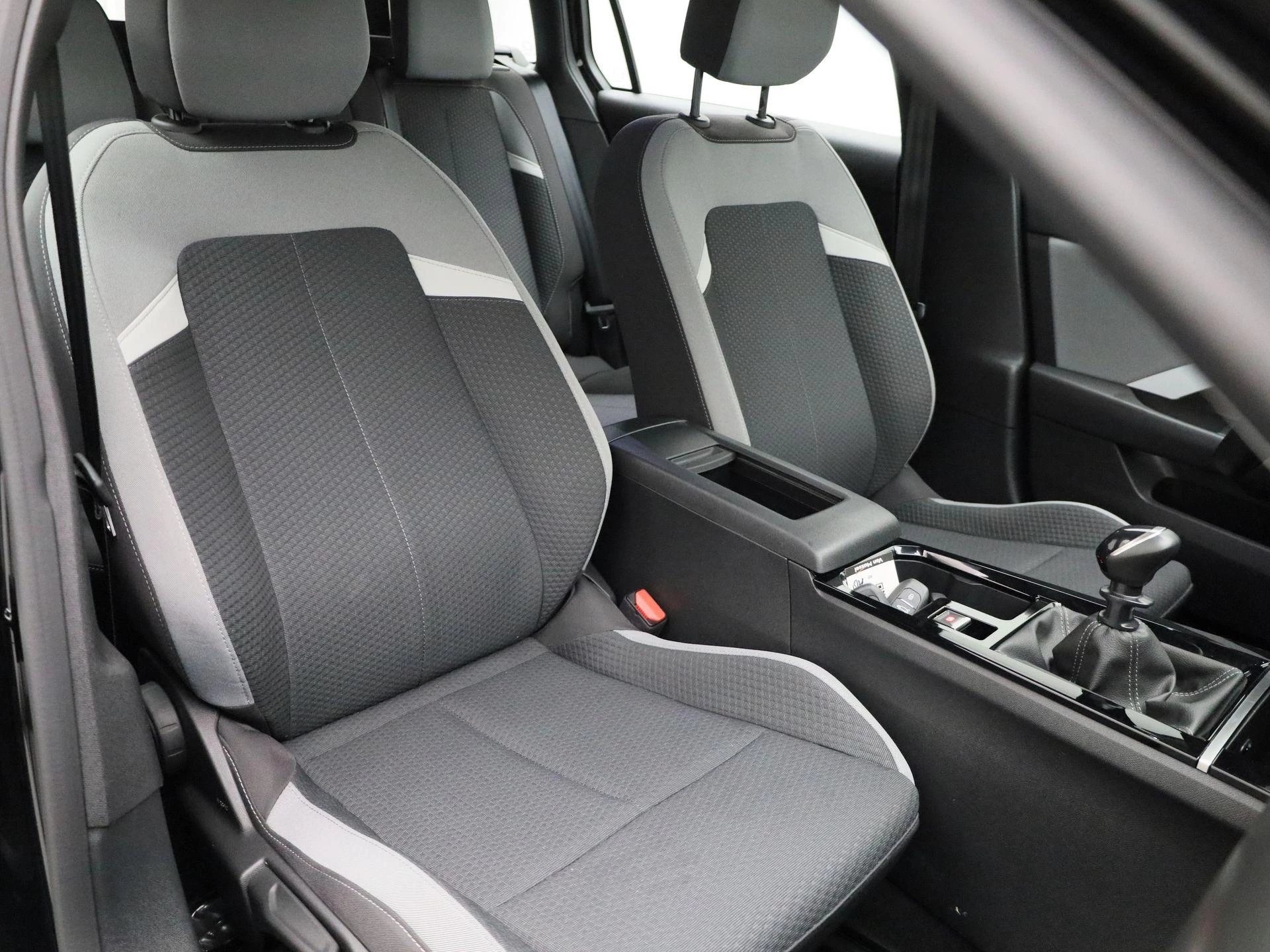 Opel-Astra-image-31