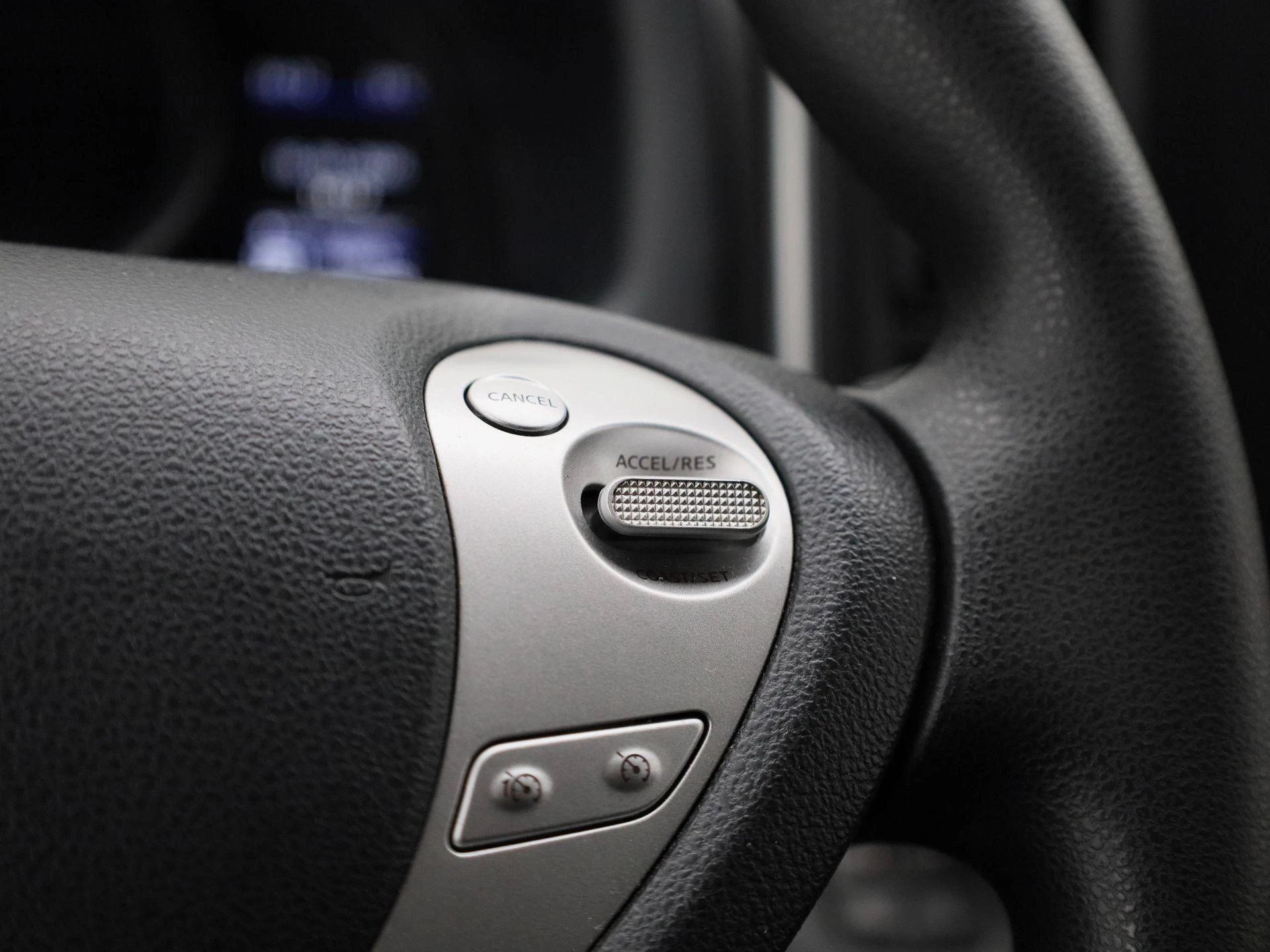 Nissan-e-NV200-image-28