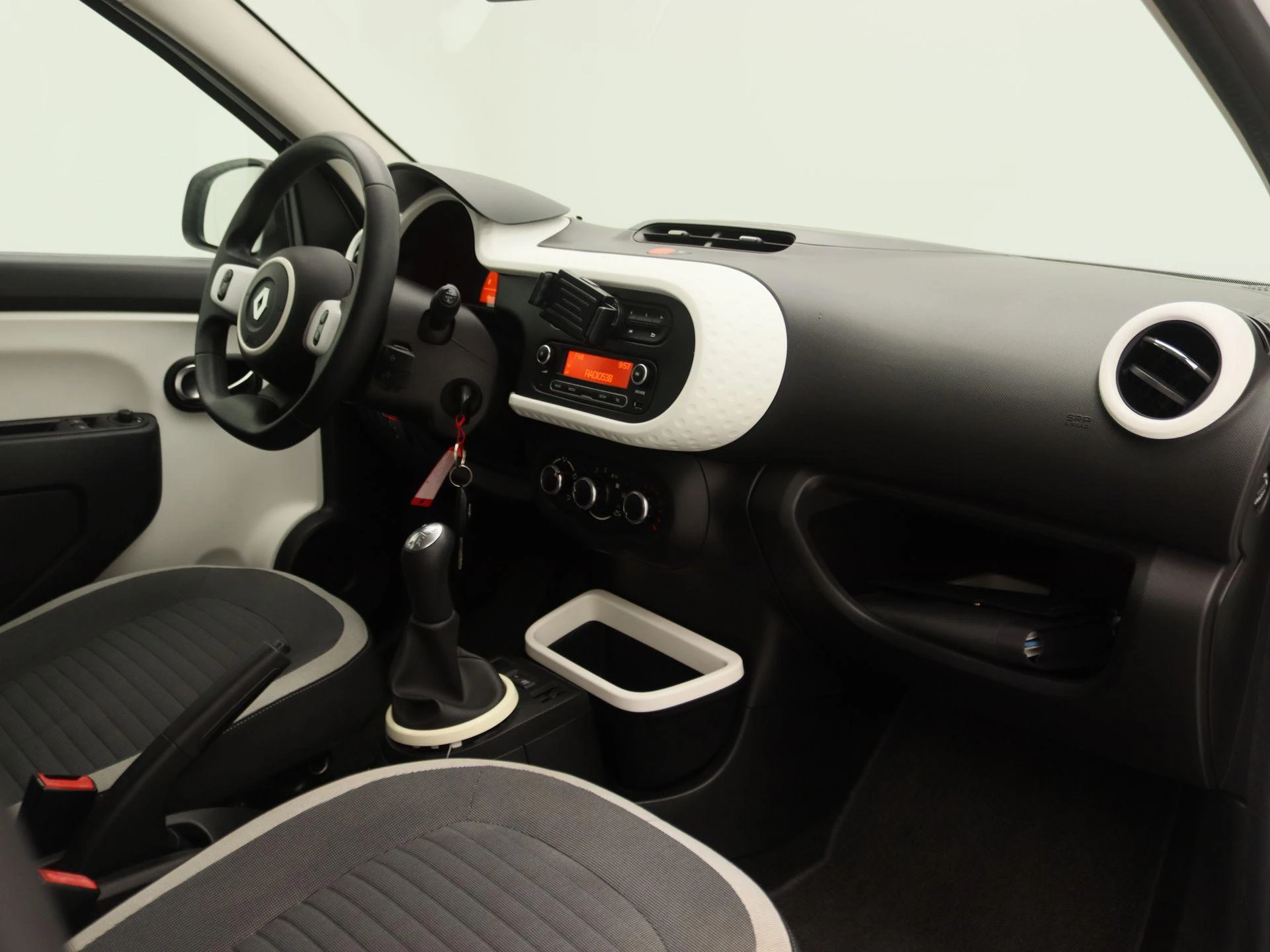 Renault-Twingo-image-20