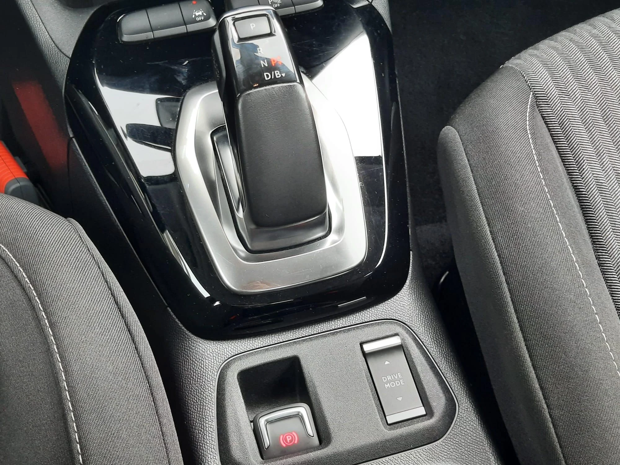 Opel-Corsa-e-image-10