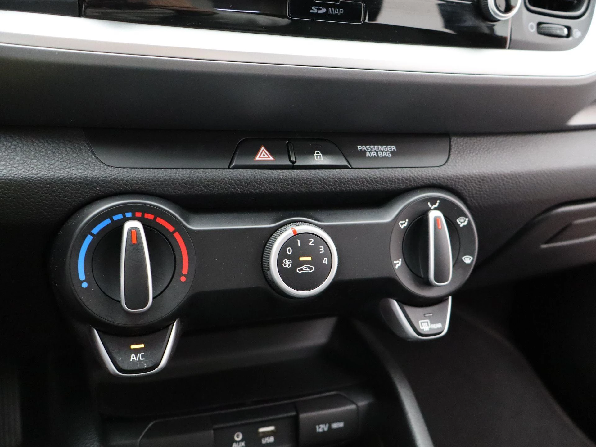Kia-Stonic-image-24