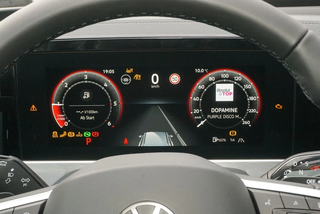 Volkswagen Passat Variant 2.0 TDI DSG Elegance AHK, Pano