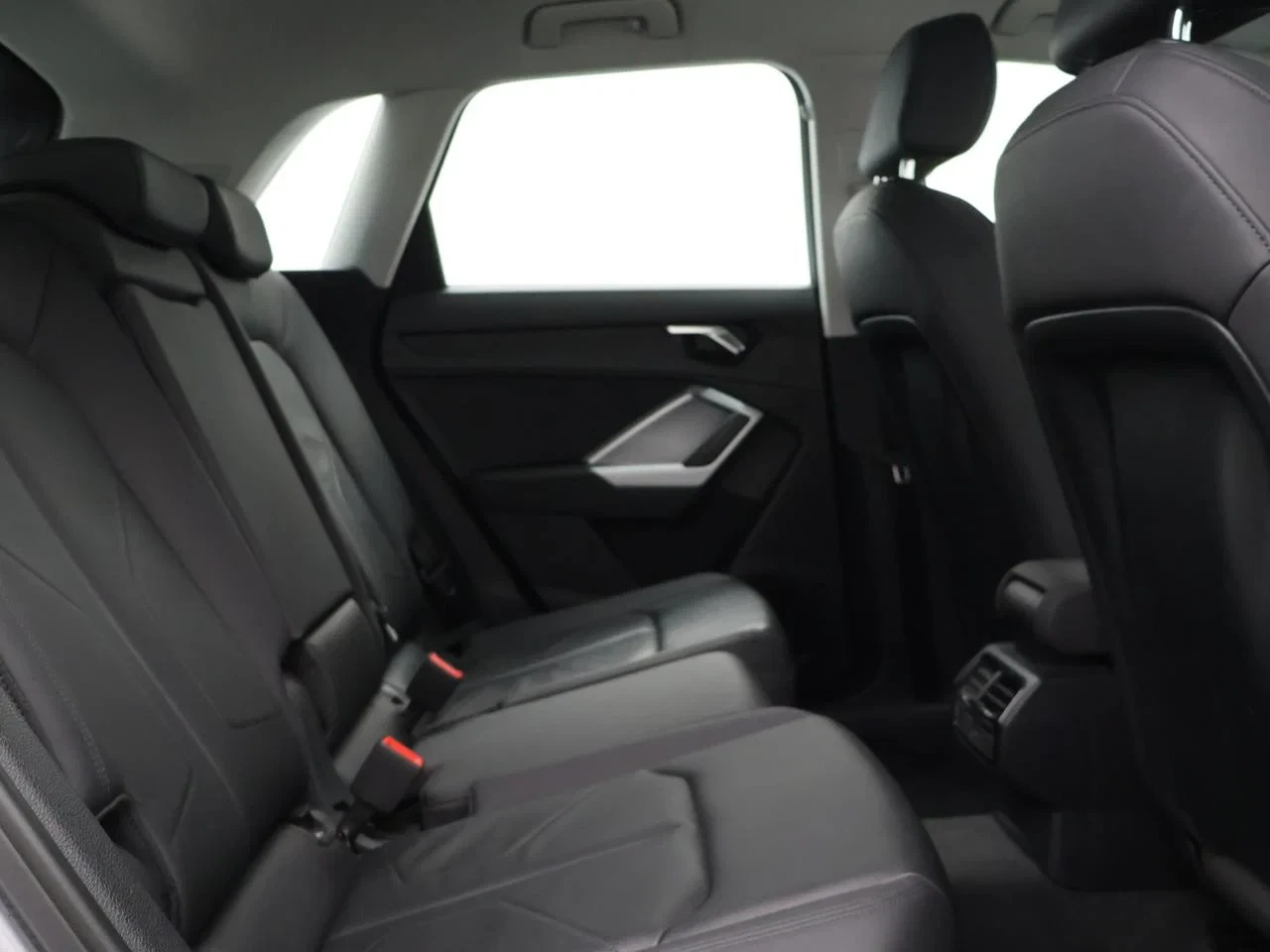 Audi-Q3-image-19