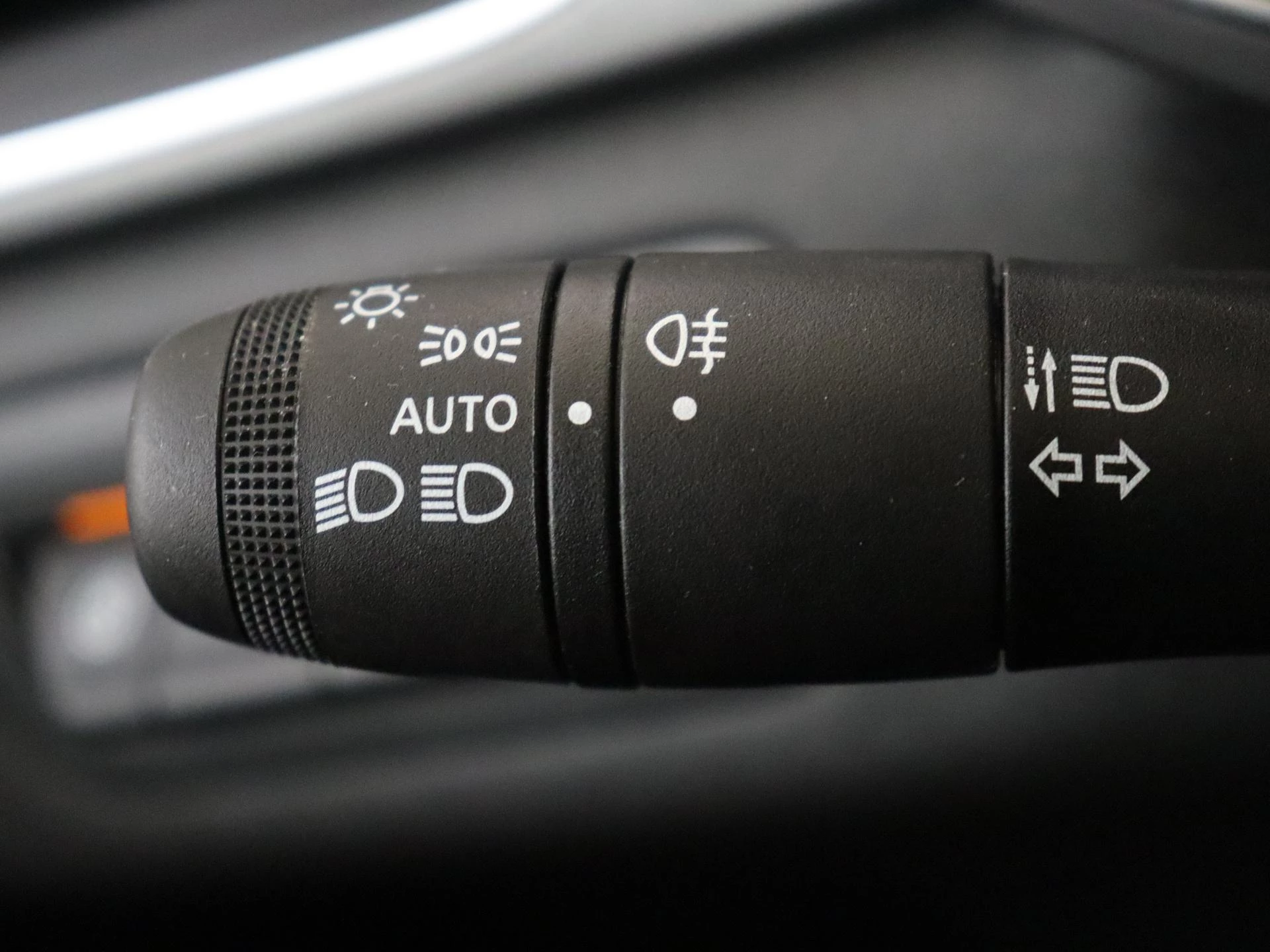 Renault-Captur-image-21