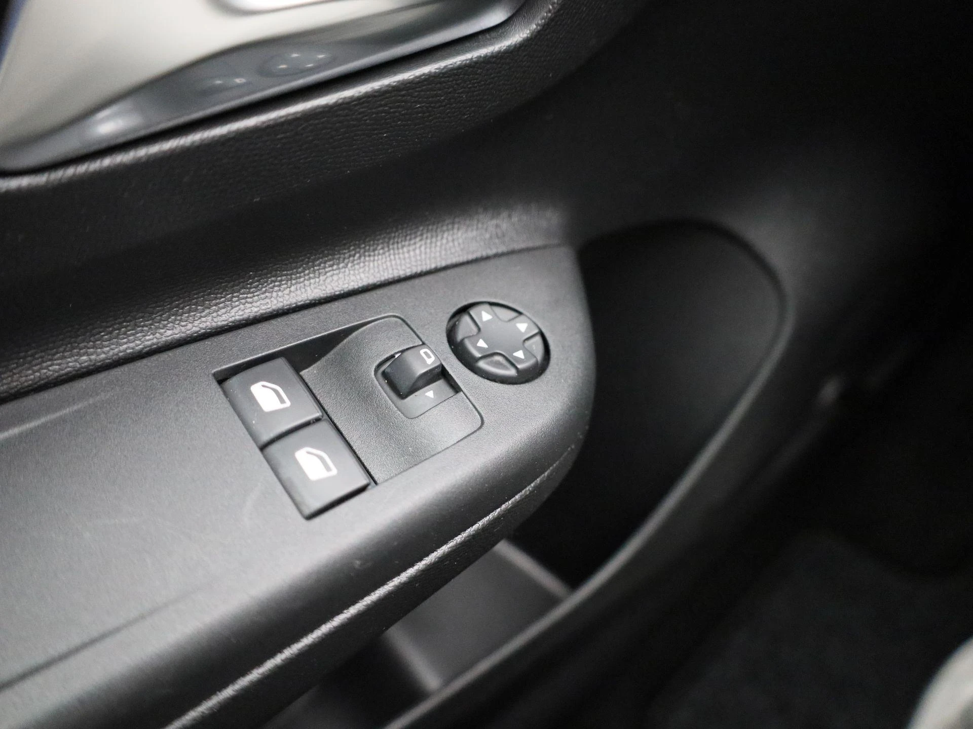 Opel-Corsa-e-image-19