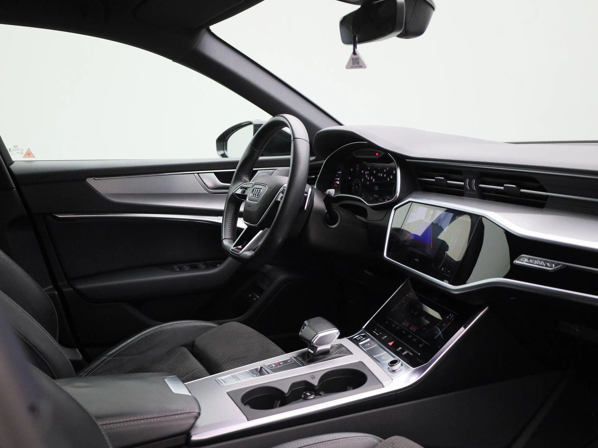 Audi-A6-image-40