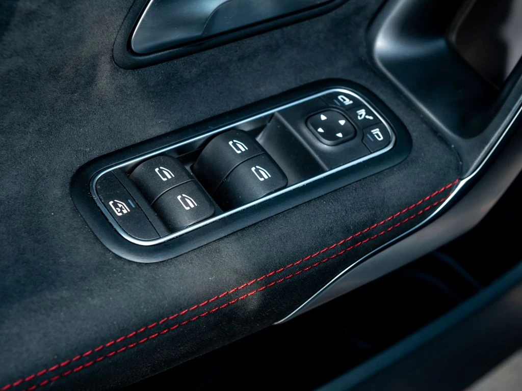 Mercedes-Benz-T-Klasse 180-image-14