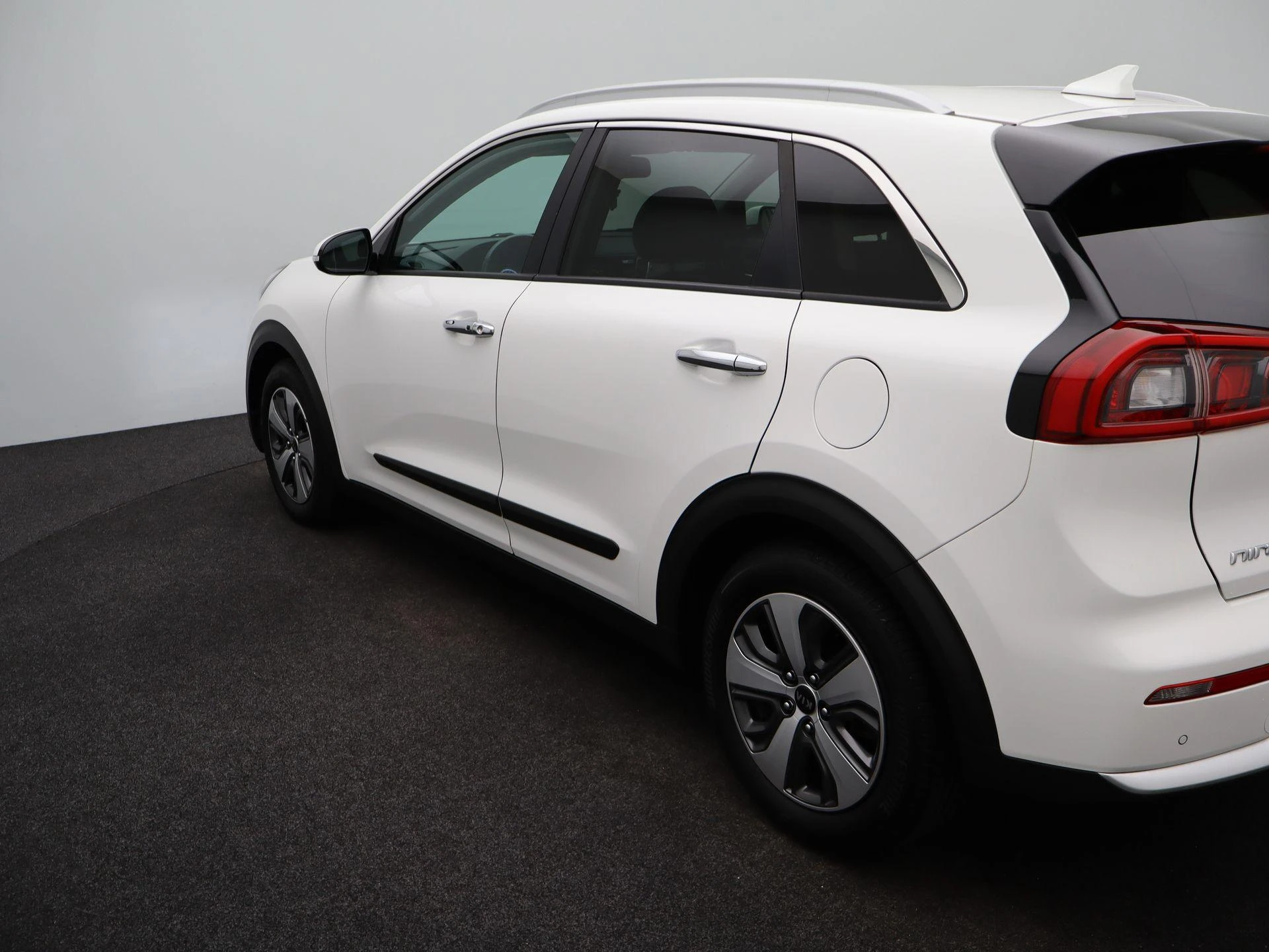 Kia-Niro-image-33