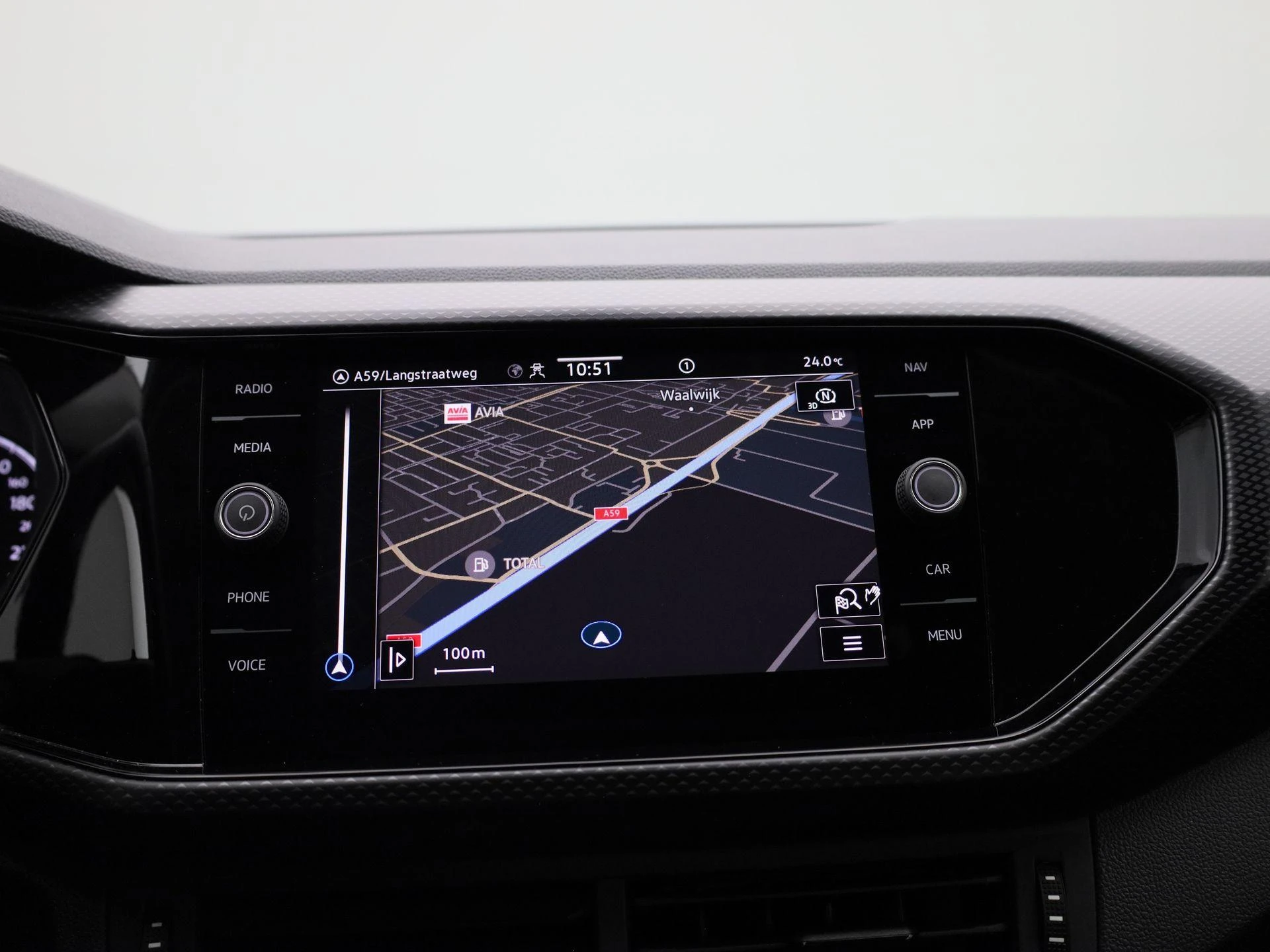 Volkswagen-T-Cross-image-15