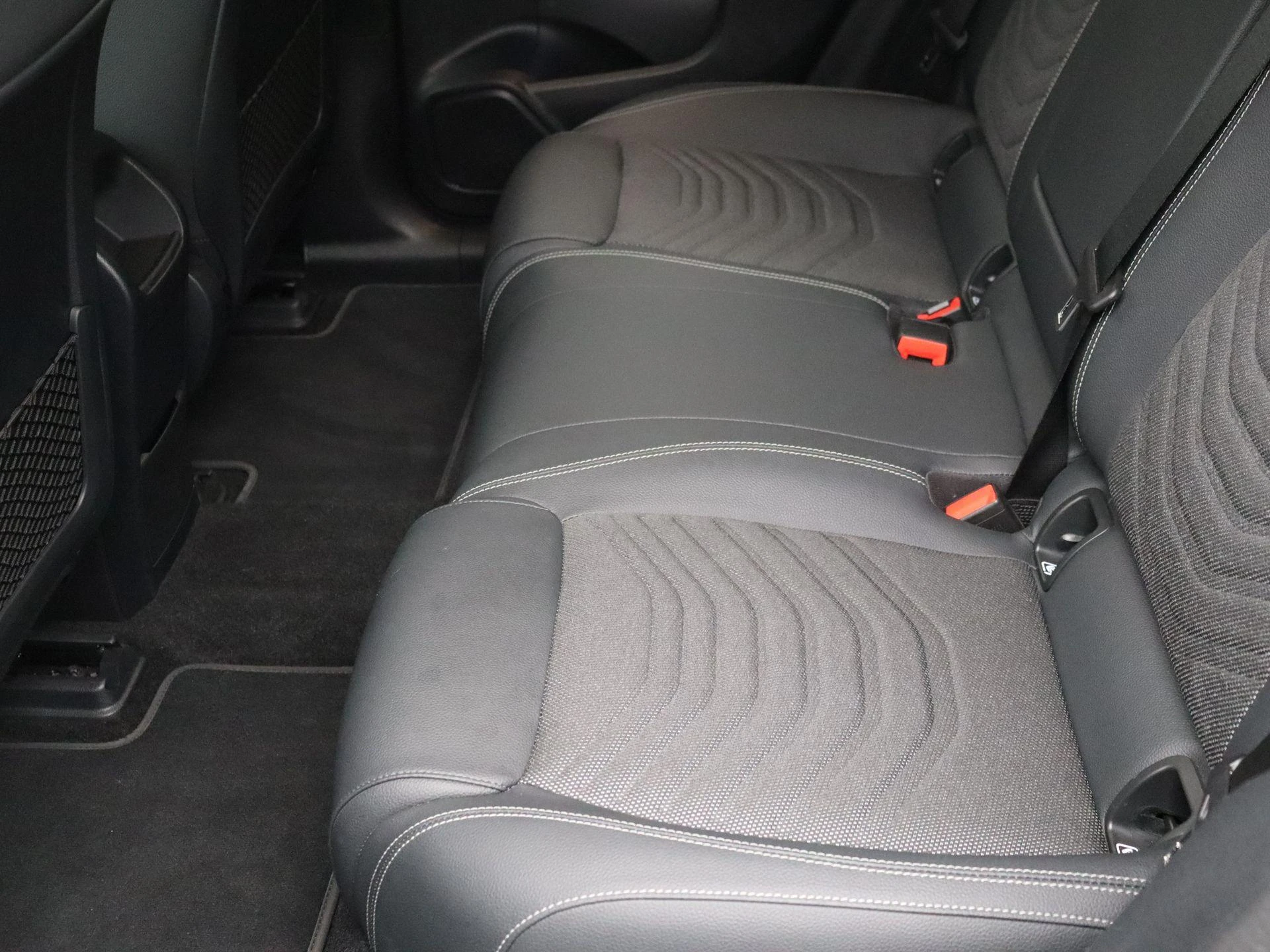 Mercedes-Benz EQA 250 Business Line