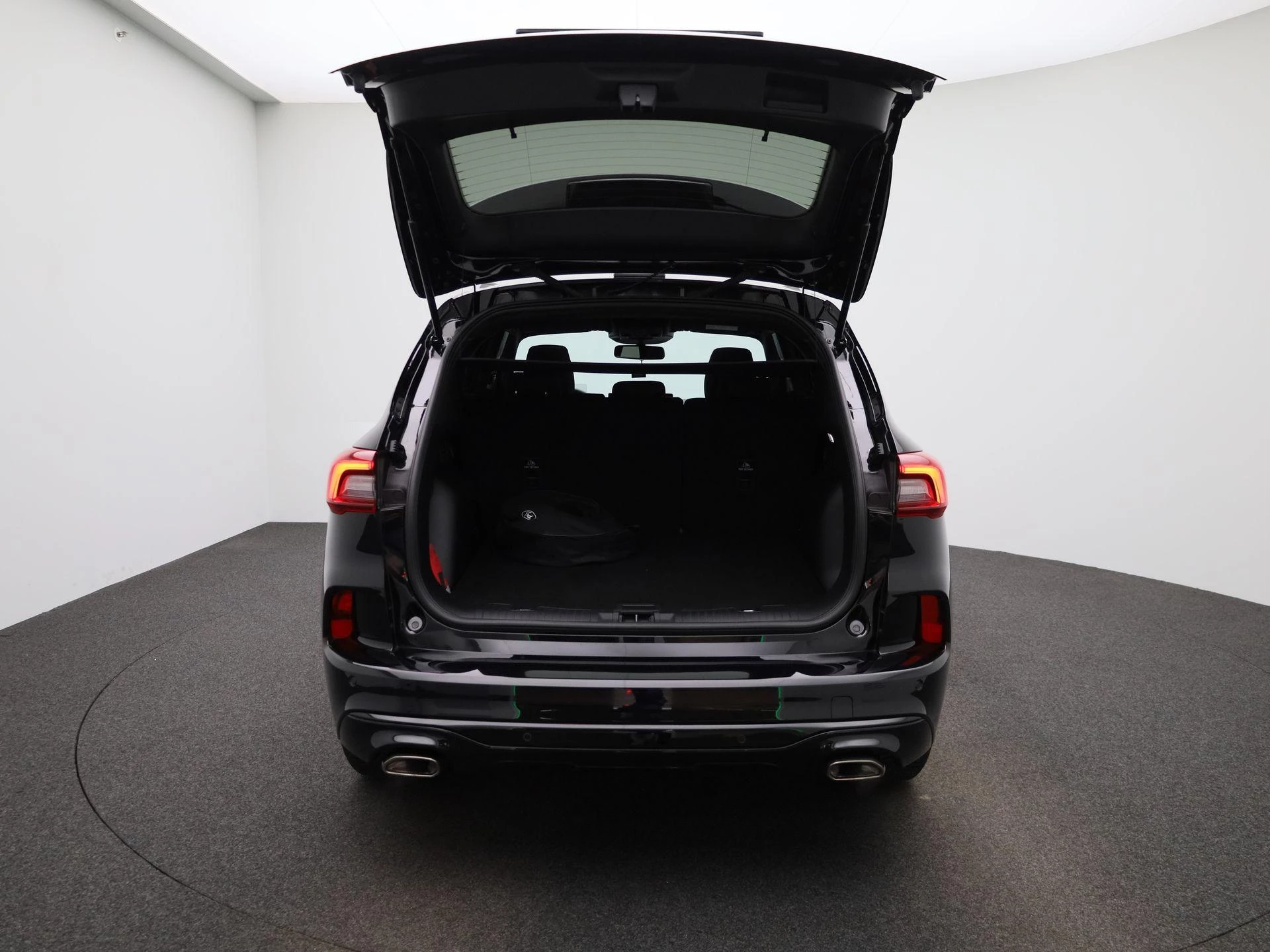 Ford-Kuga-image-10