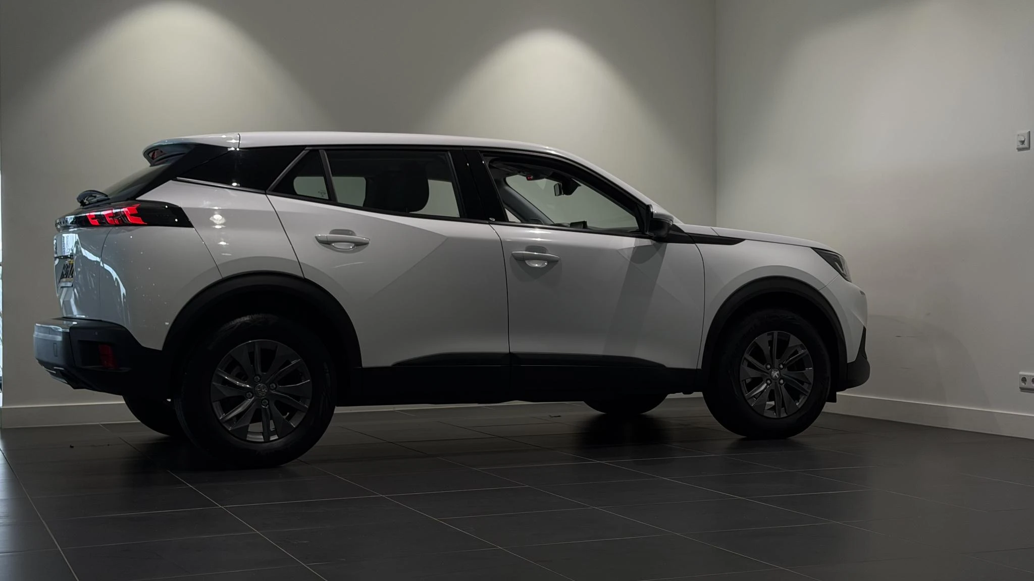 Peugeot-2008-image-16